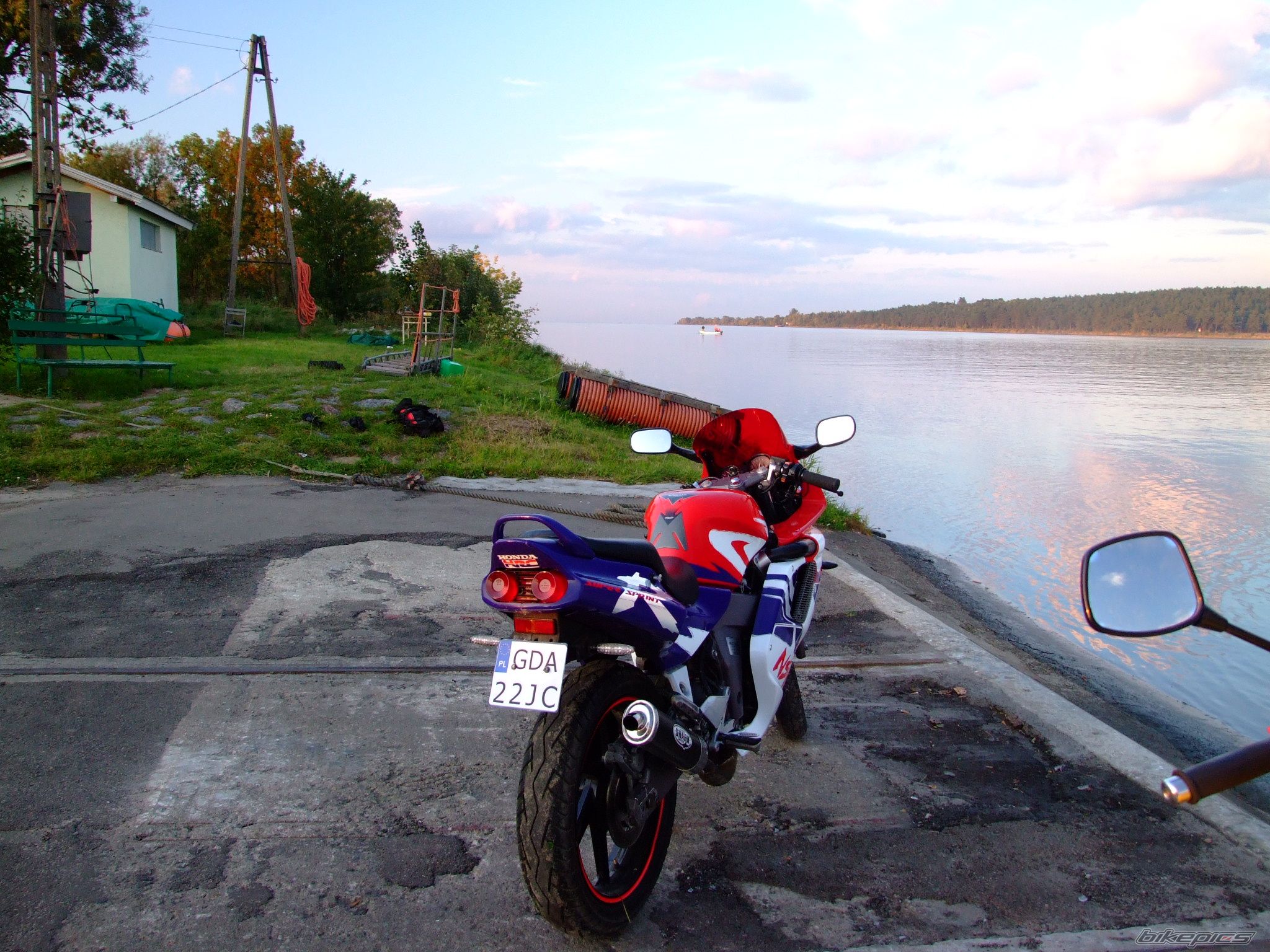 Photo 1449866
