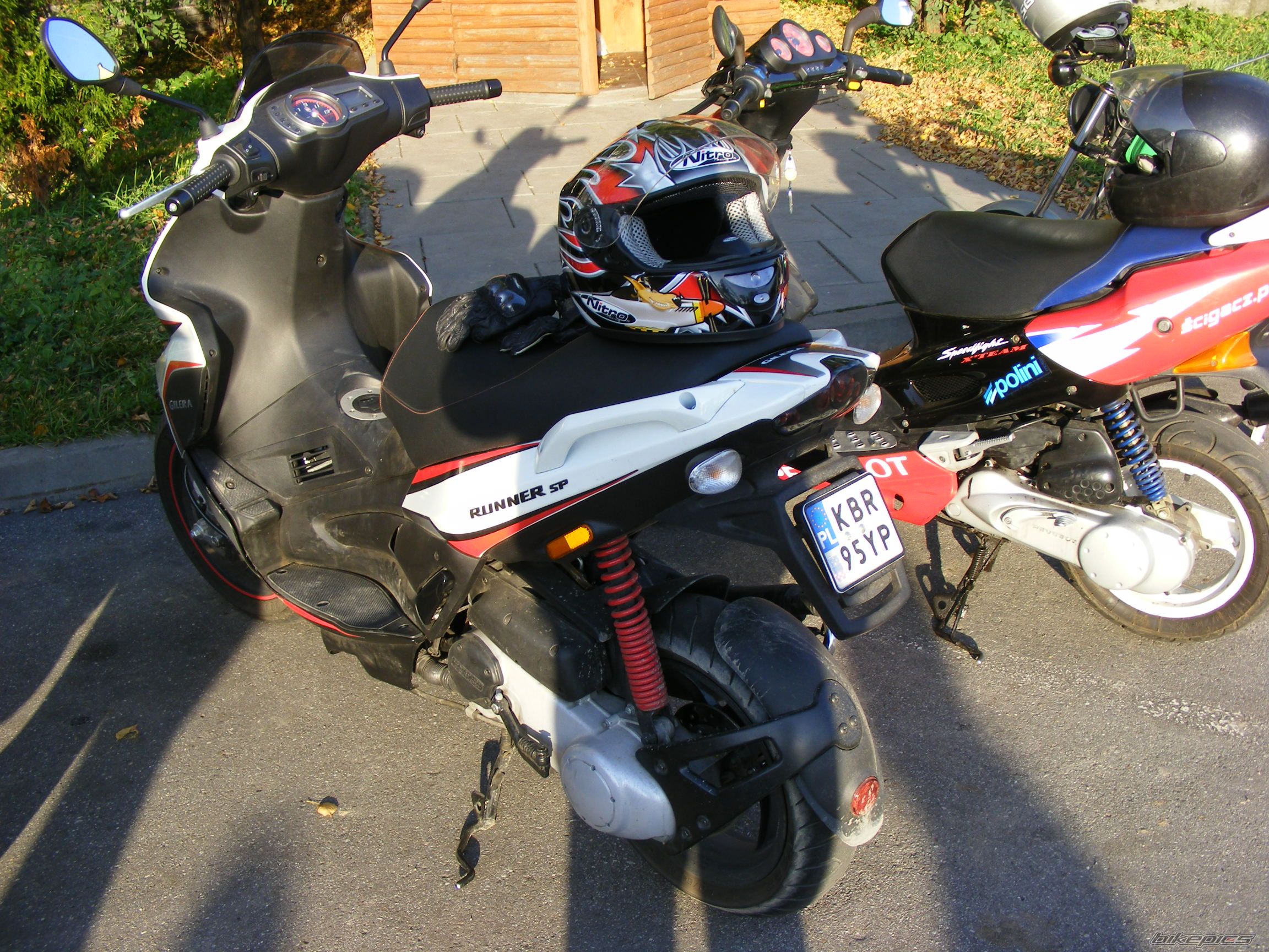 Photo 1449921
