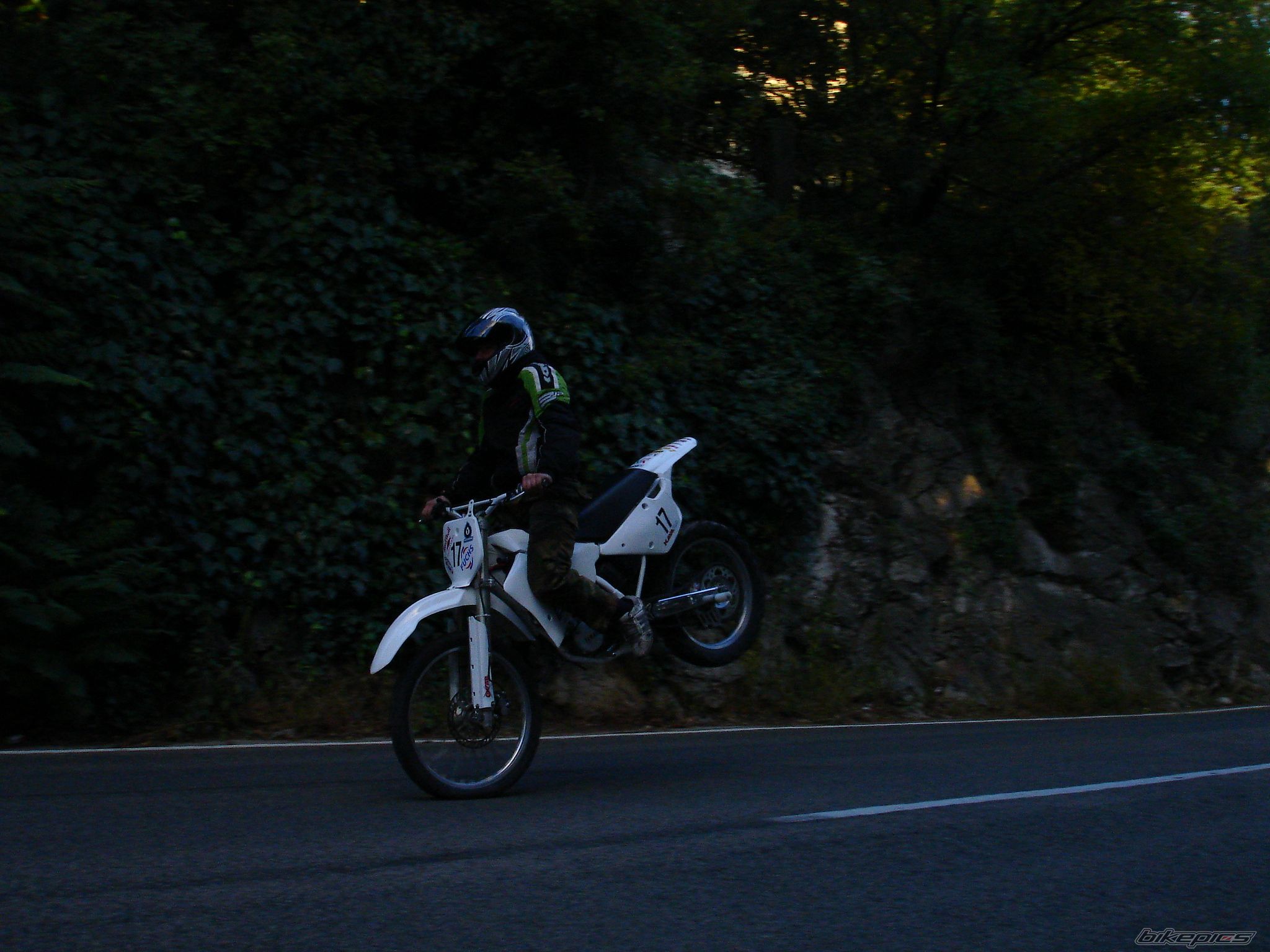 Photo 1450285