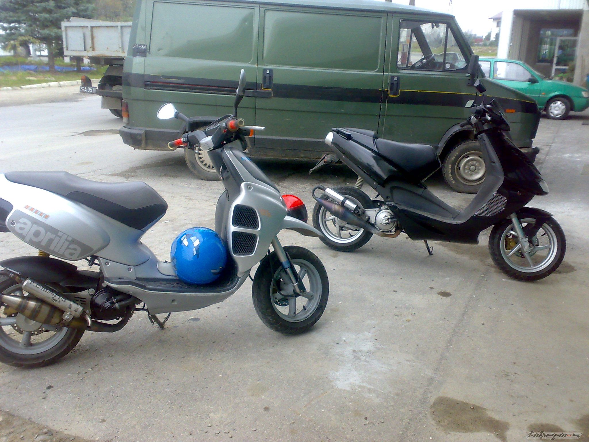 Photo 1450499