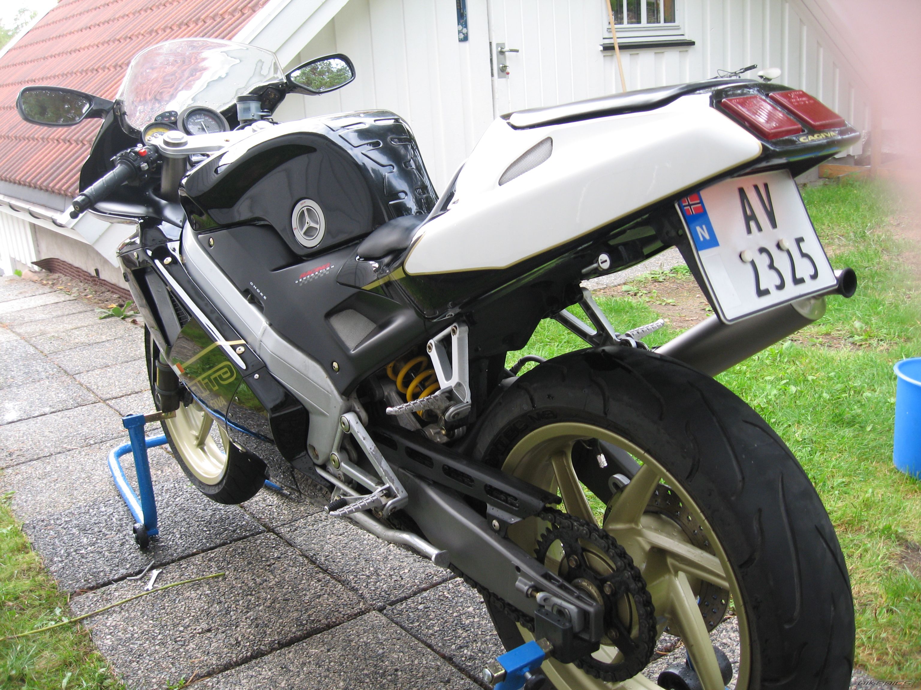 Photo 1451265