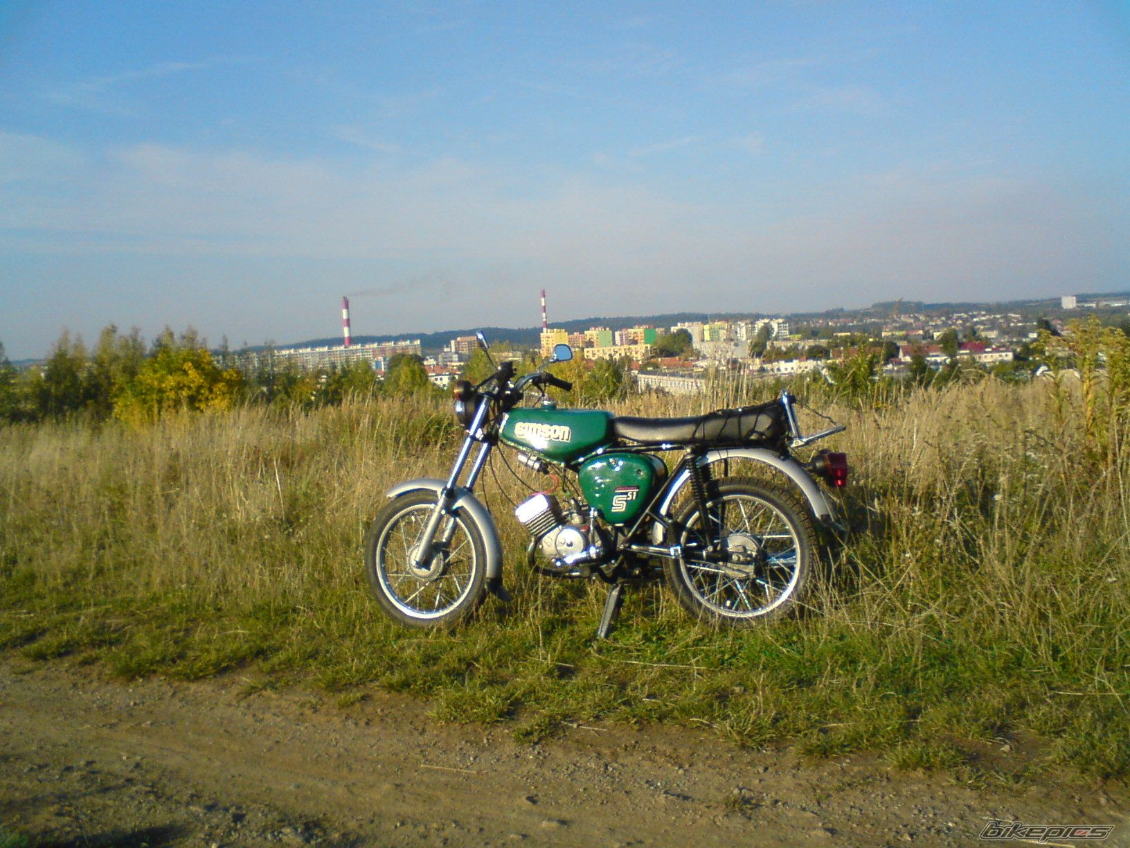 Photo 1451402