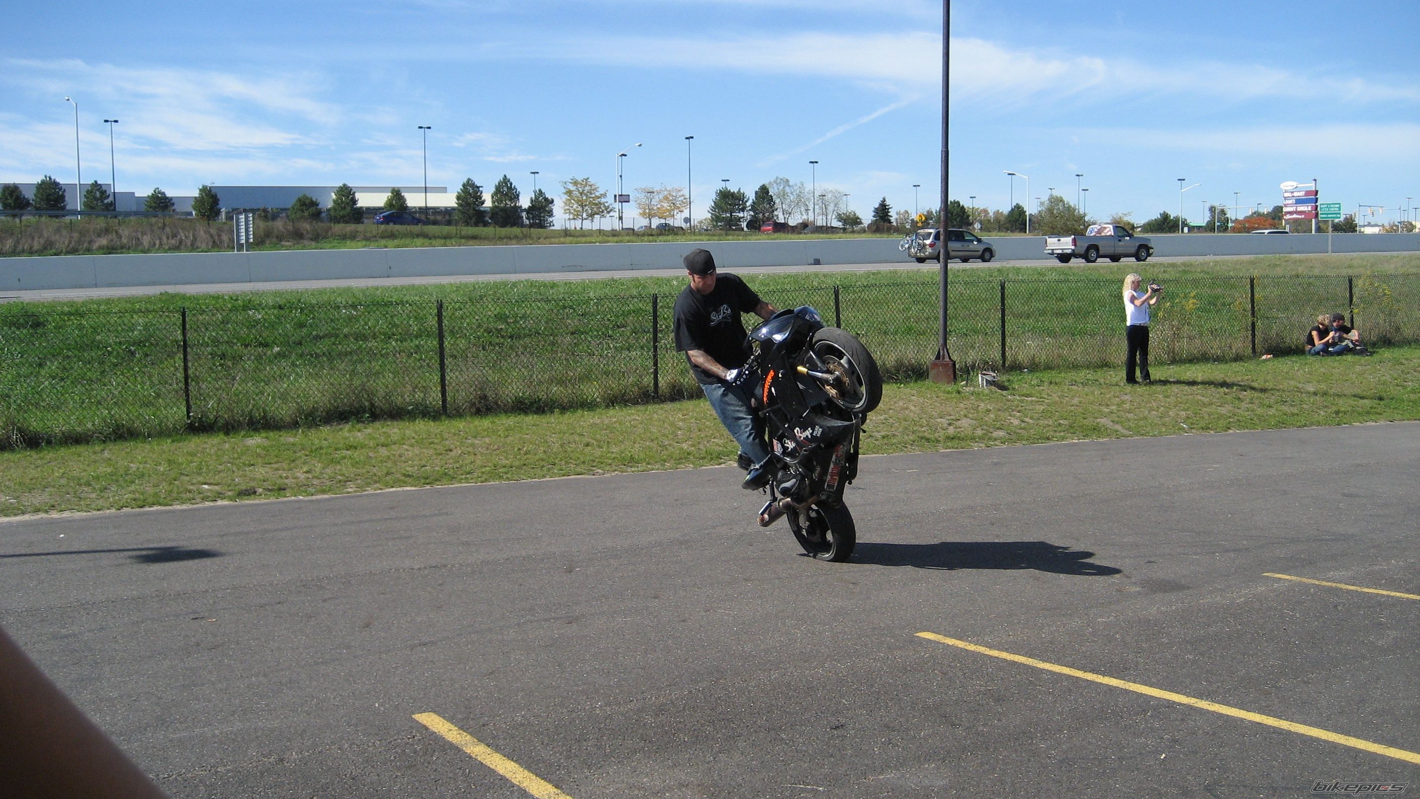 Photo 1451637