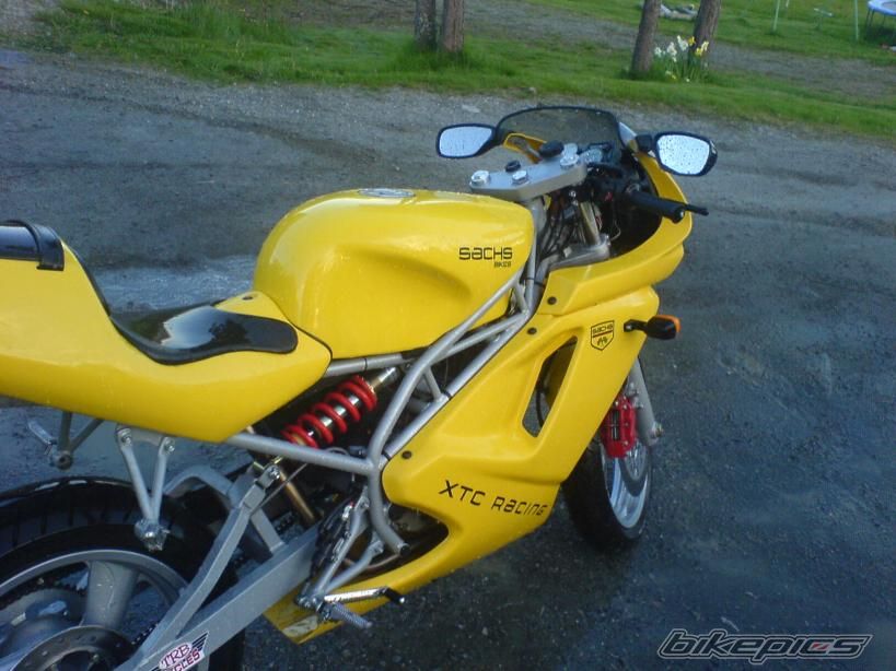 Photo 1452204