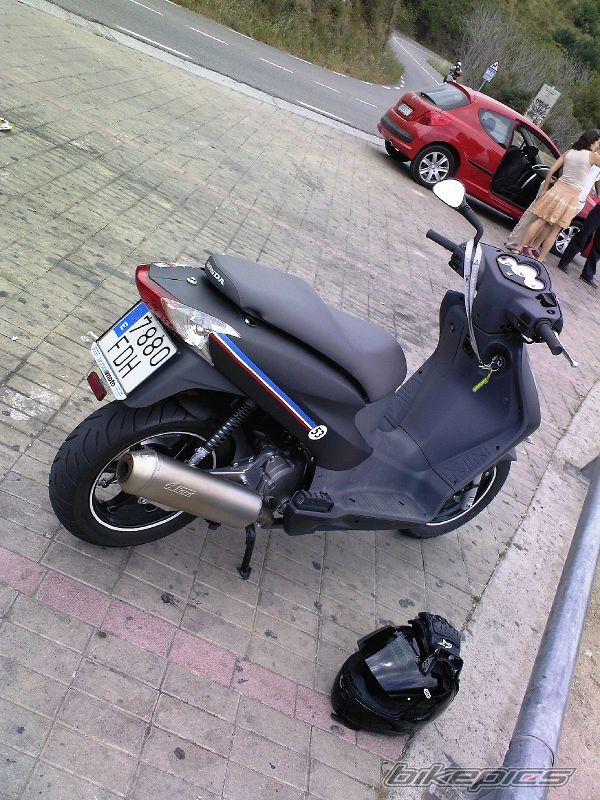 Photo 1452249