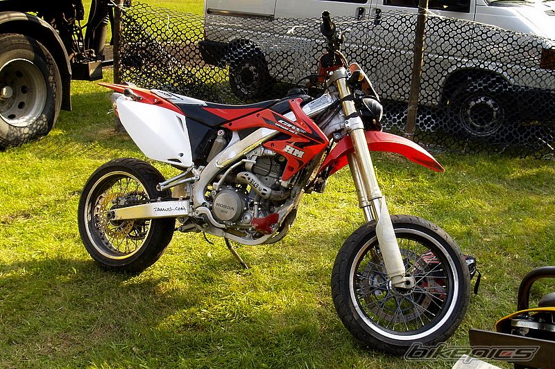Photo 1452256