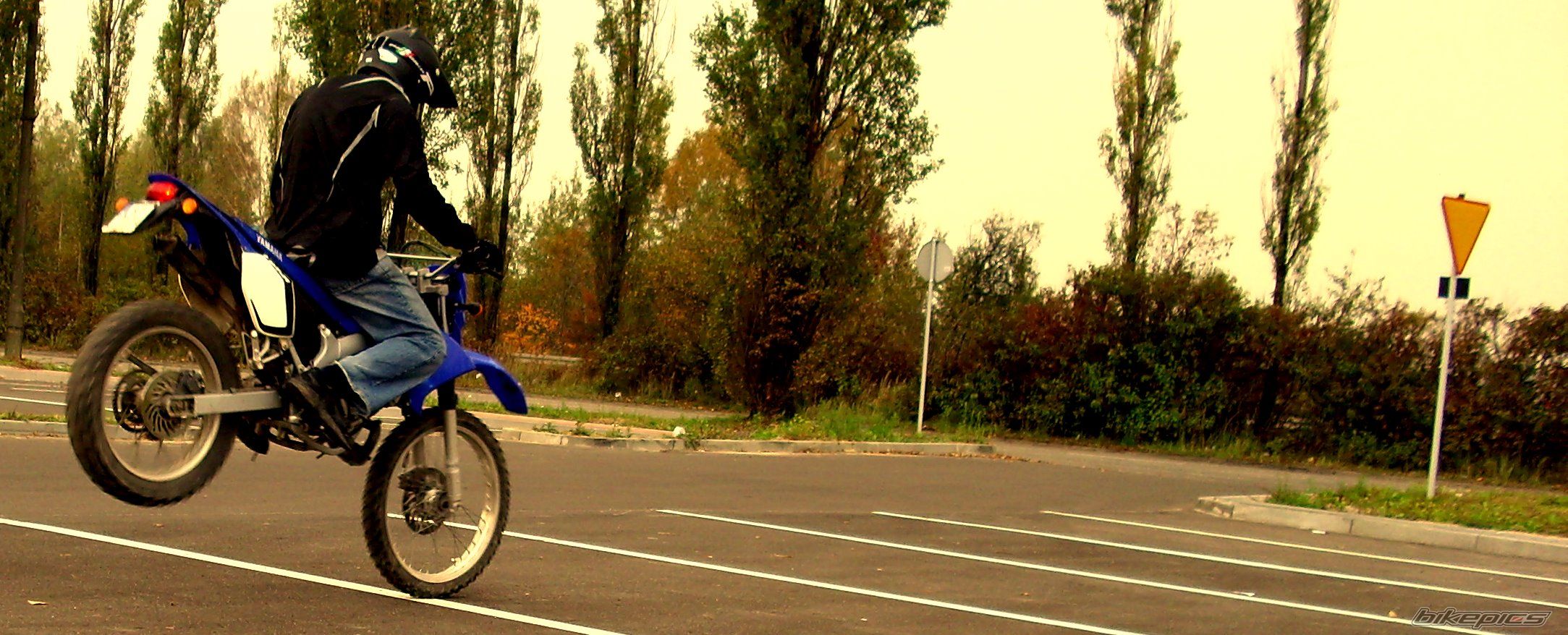 Photo 1452291