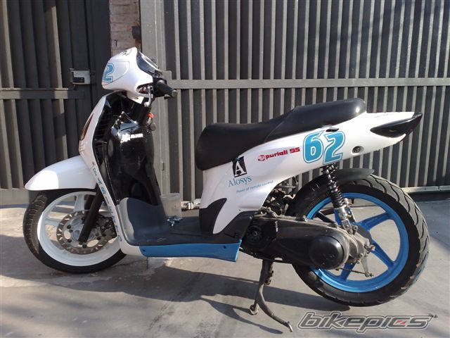 Photo 1452309