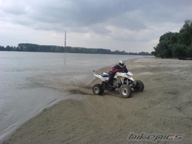 Photo 1452616