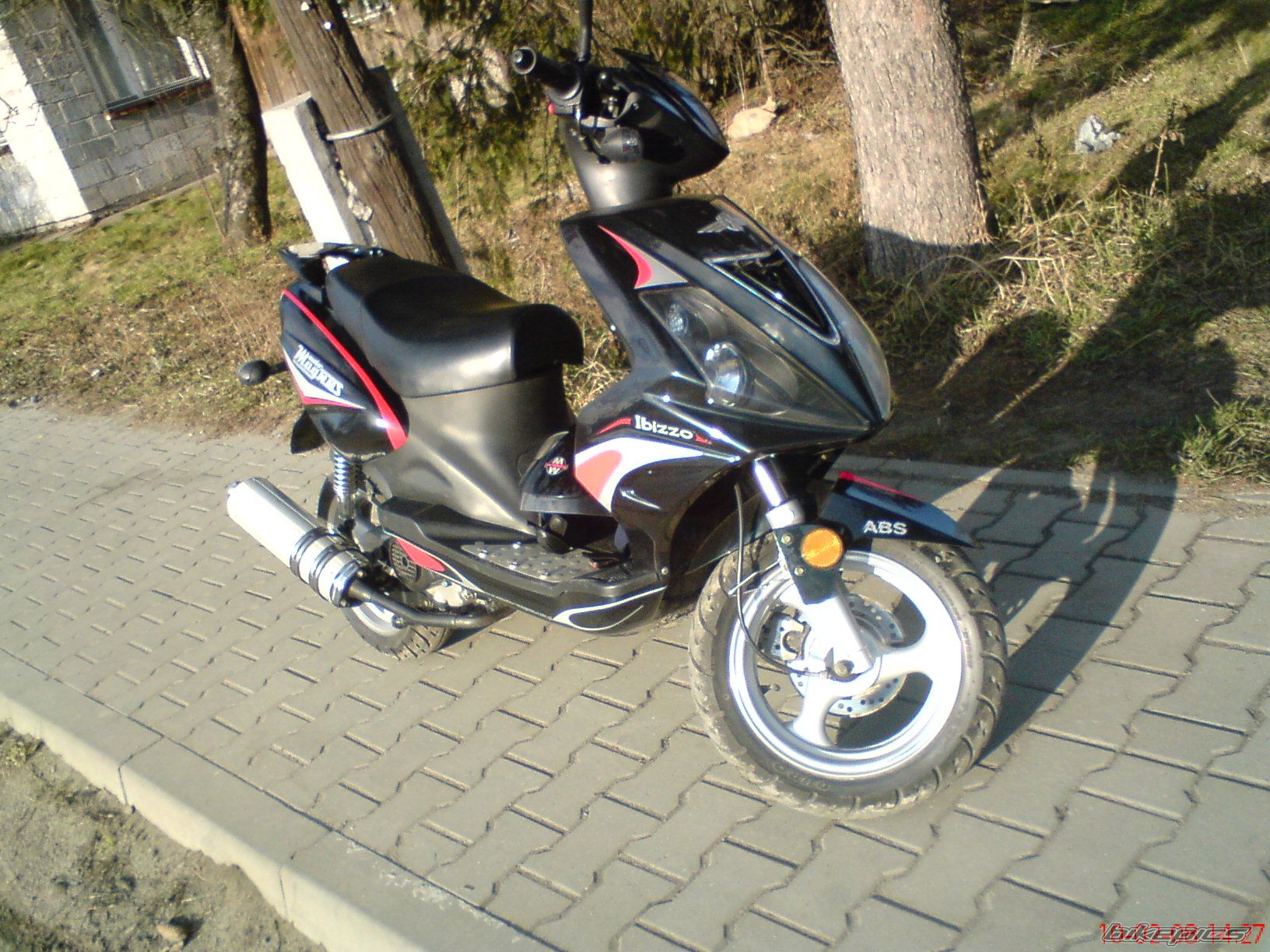 Photo 1452662
