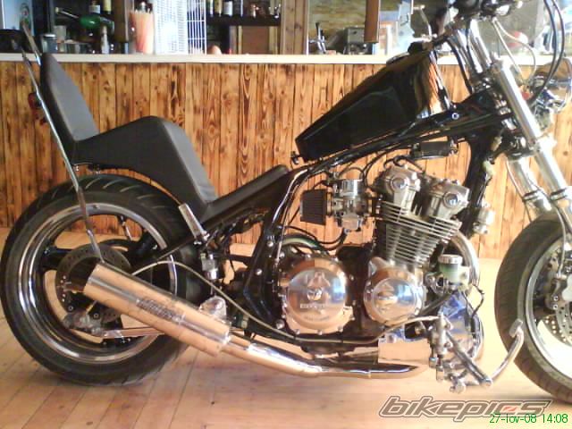 Photo 1452936