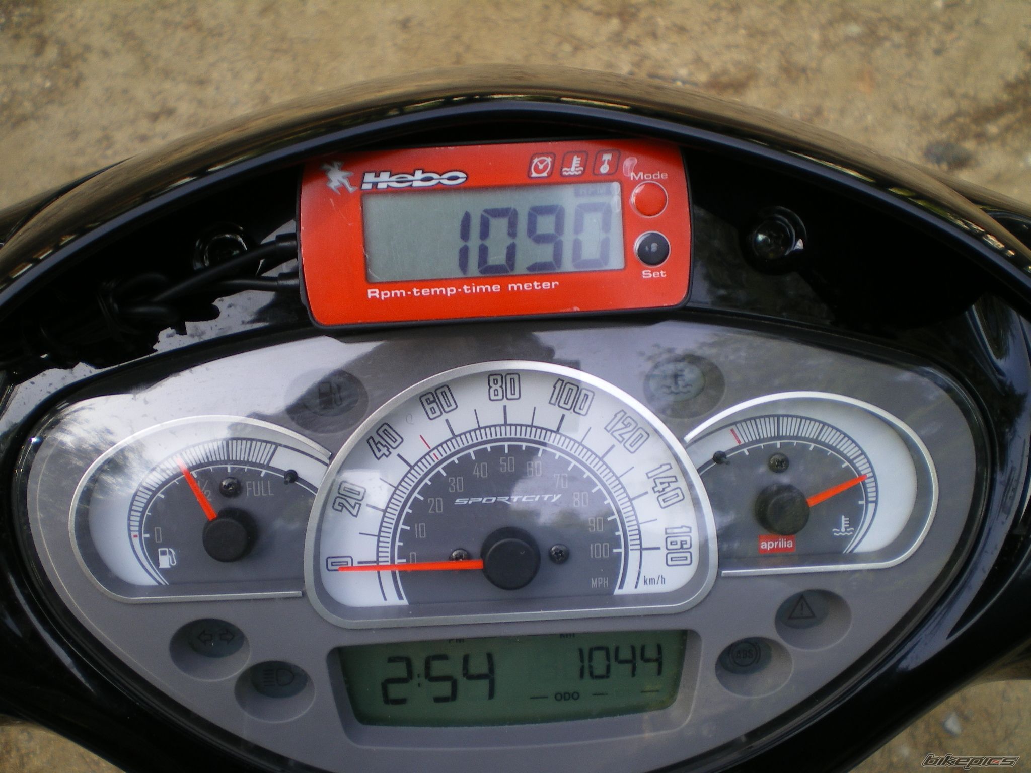 Photo 1453225