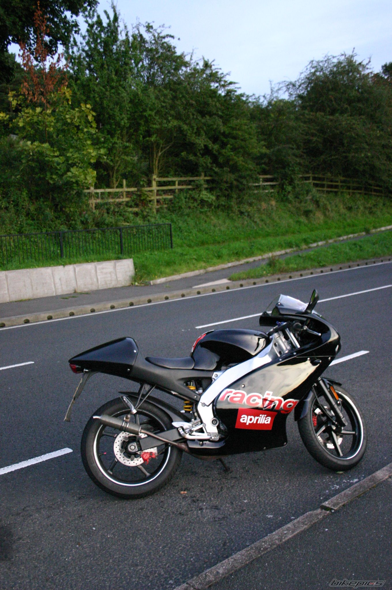 Photo 1453250