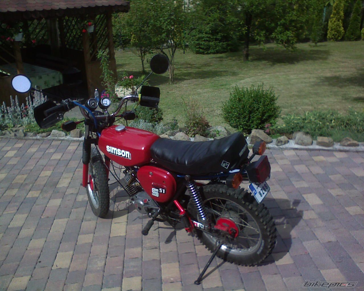 Photo 1453411