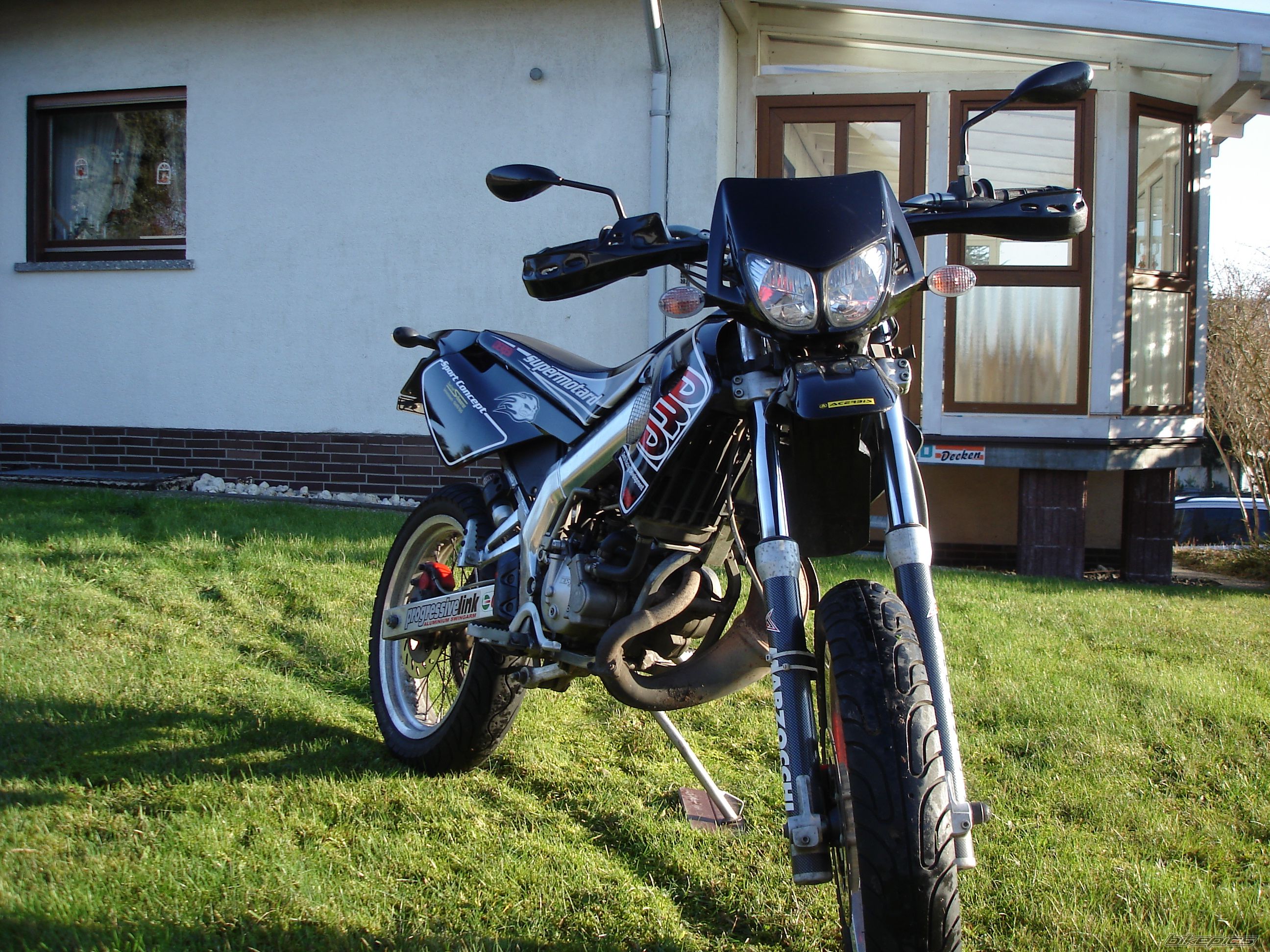 Photo 1453436