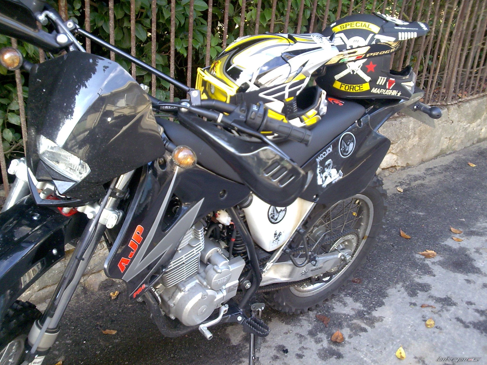 Photo 1453699