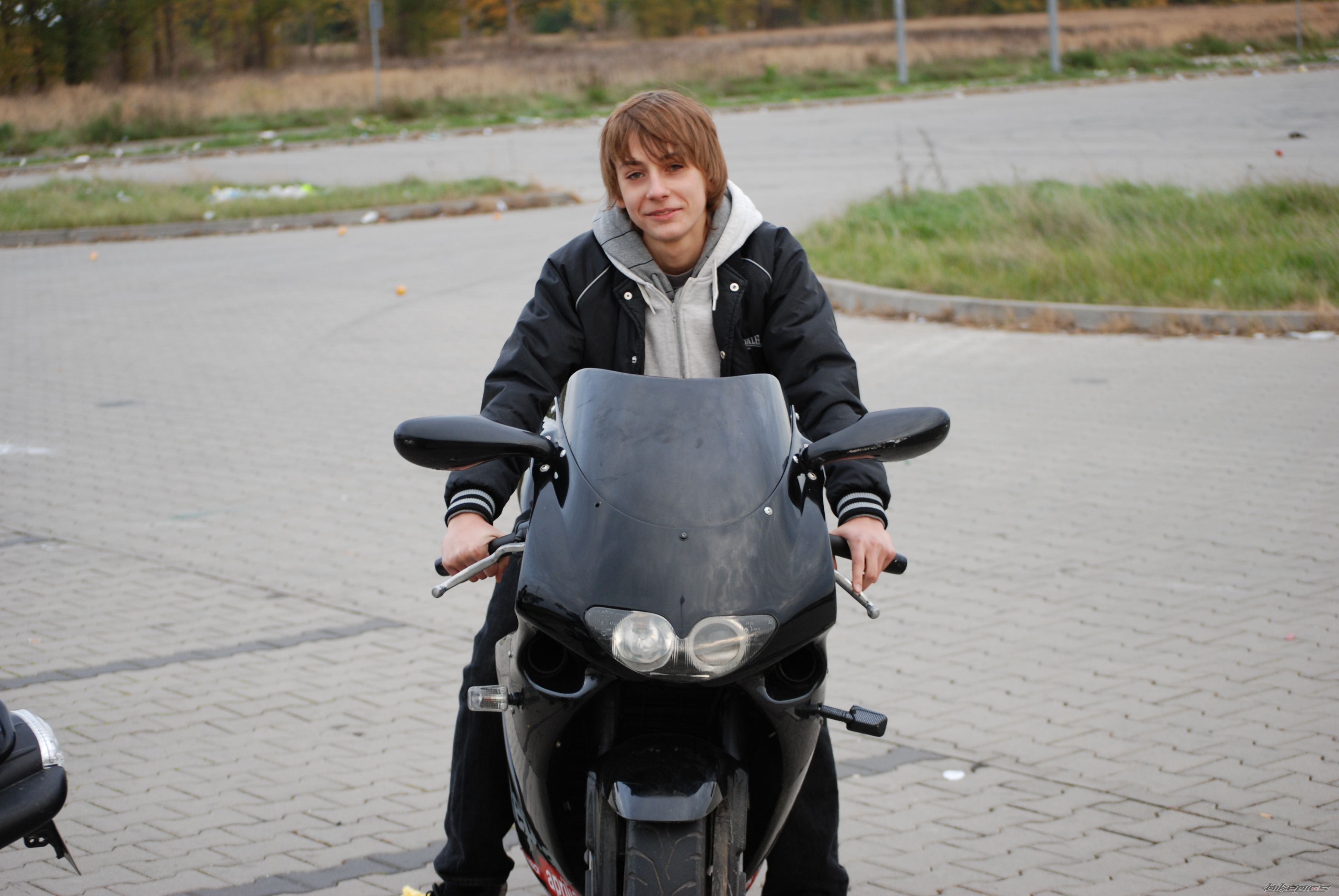 Bike Photo 1453785