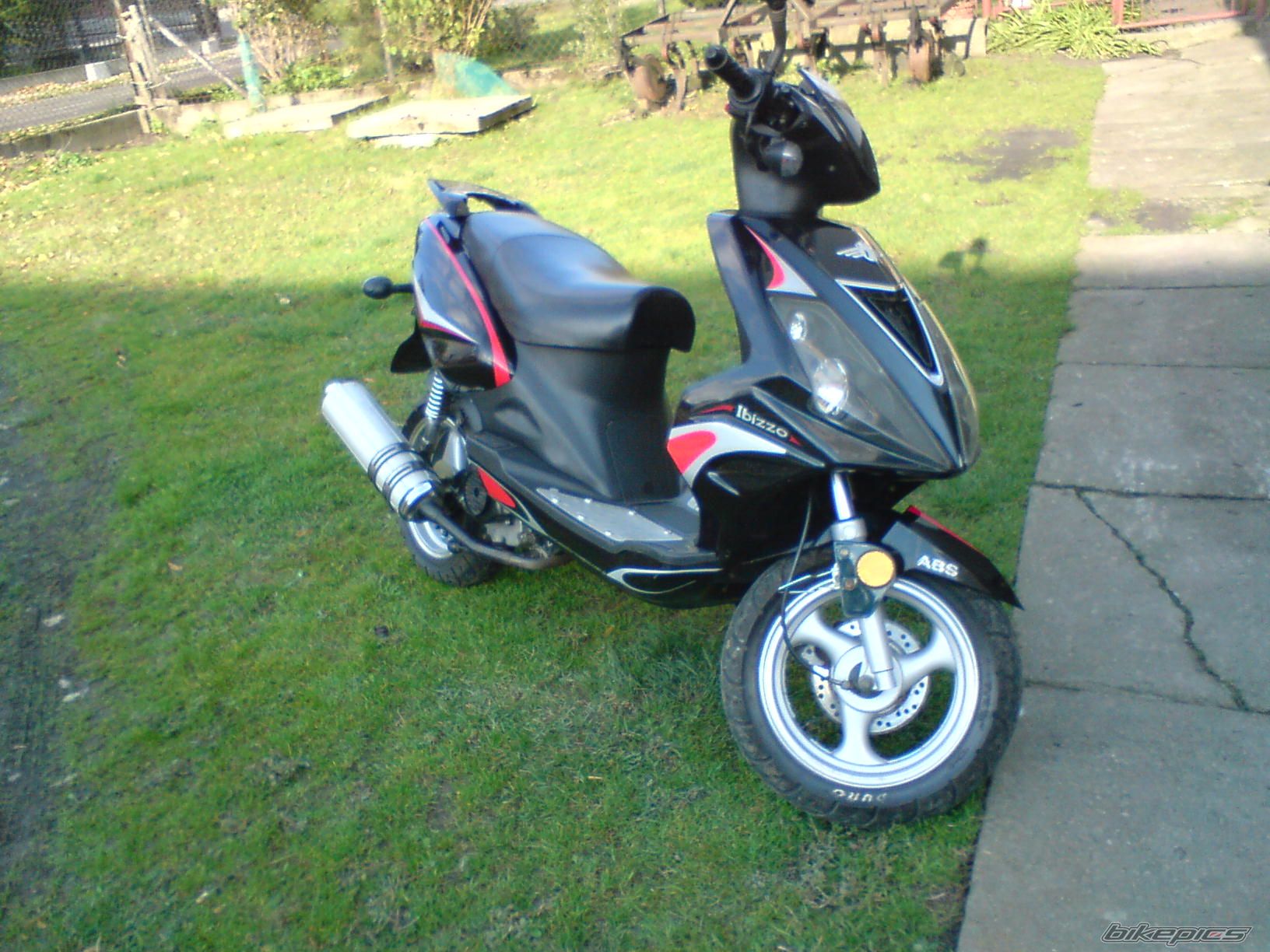 Photo 1453823