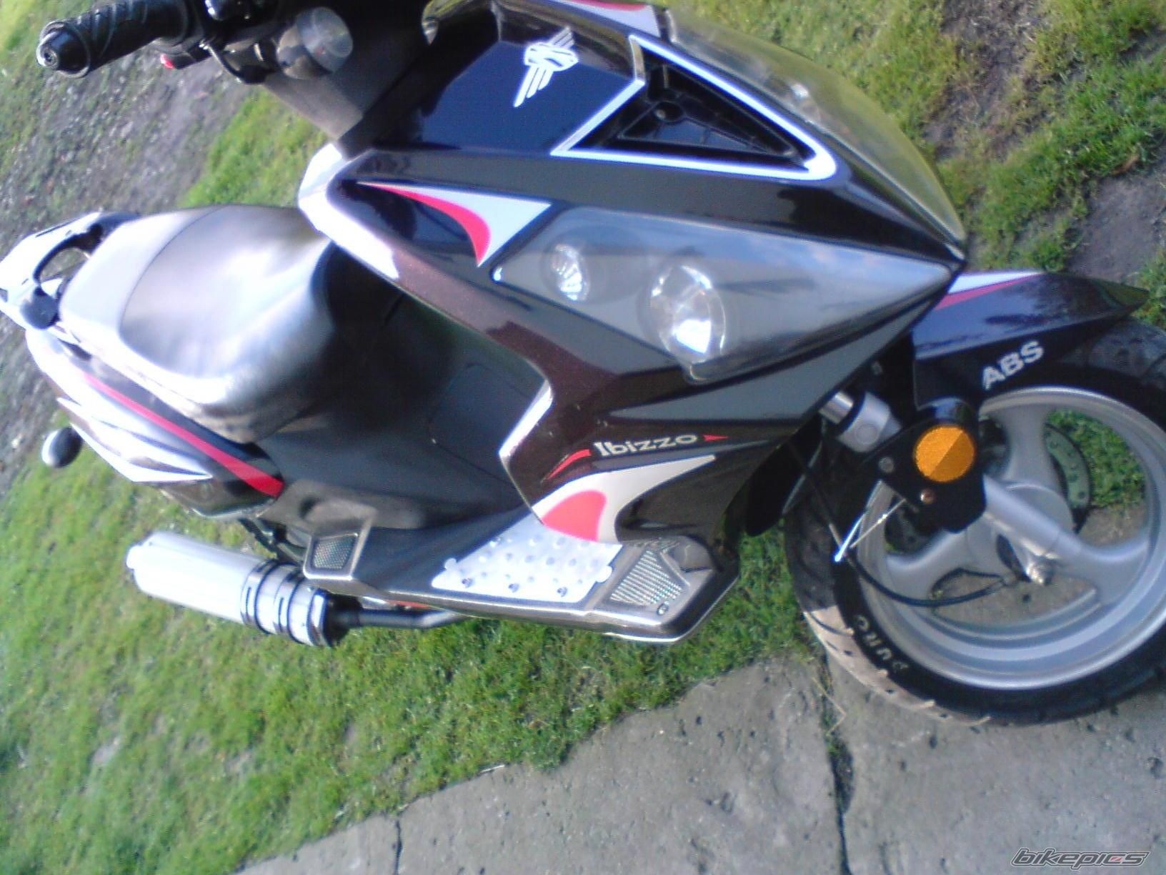 Photo 1453837