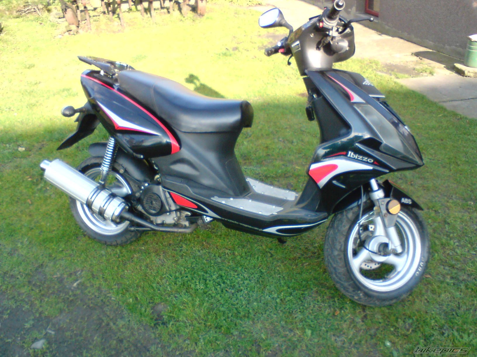 Photo 1453848