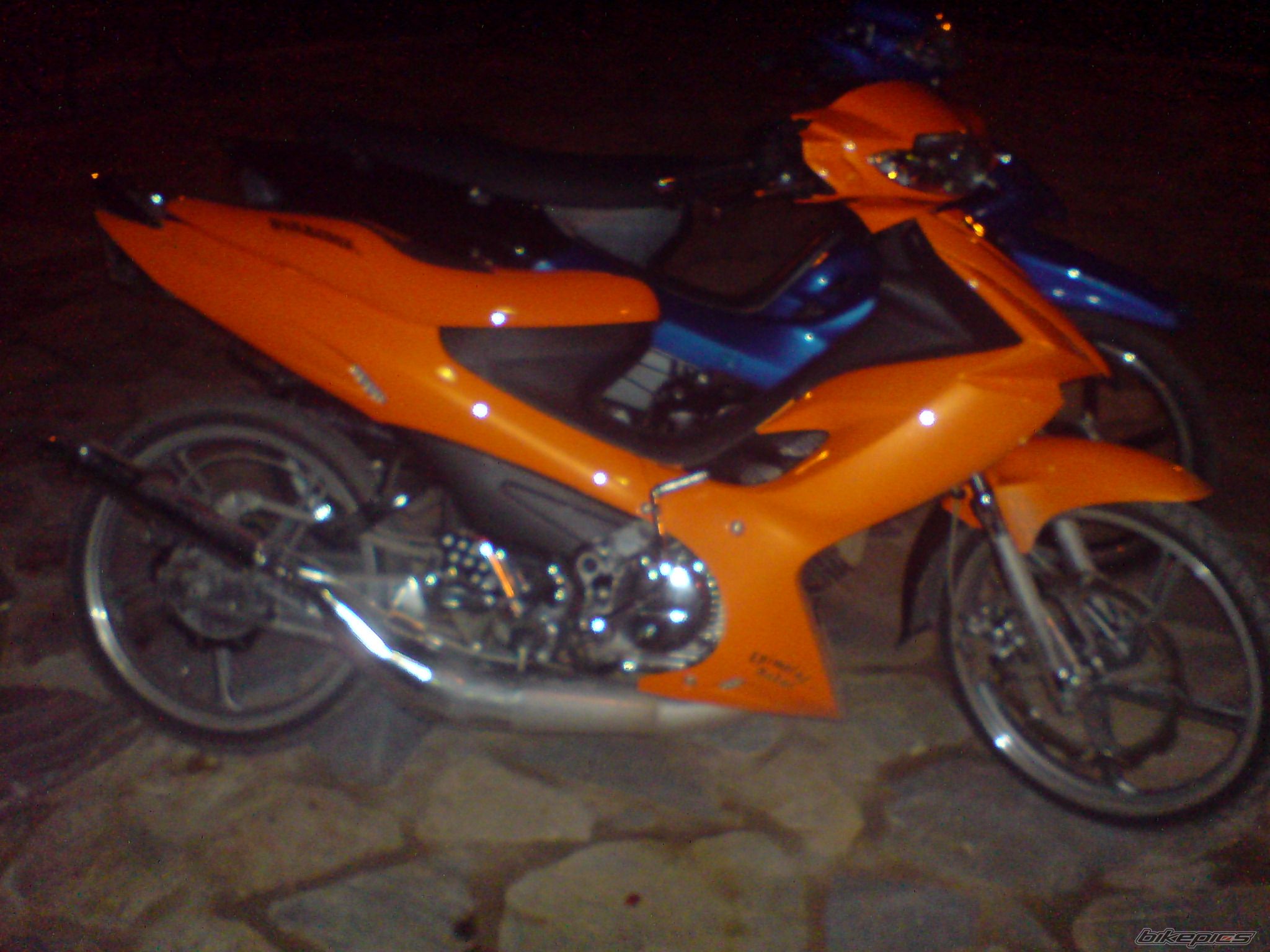 Photo 1454779