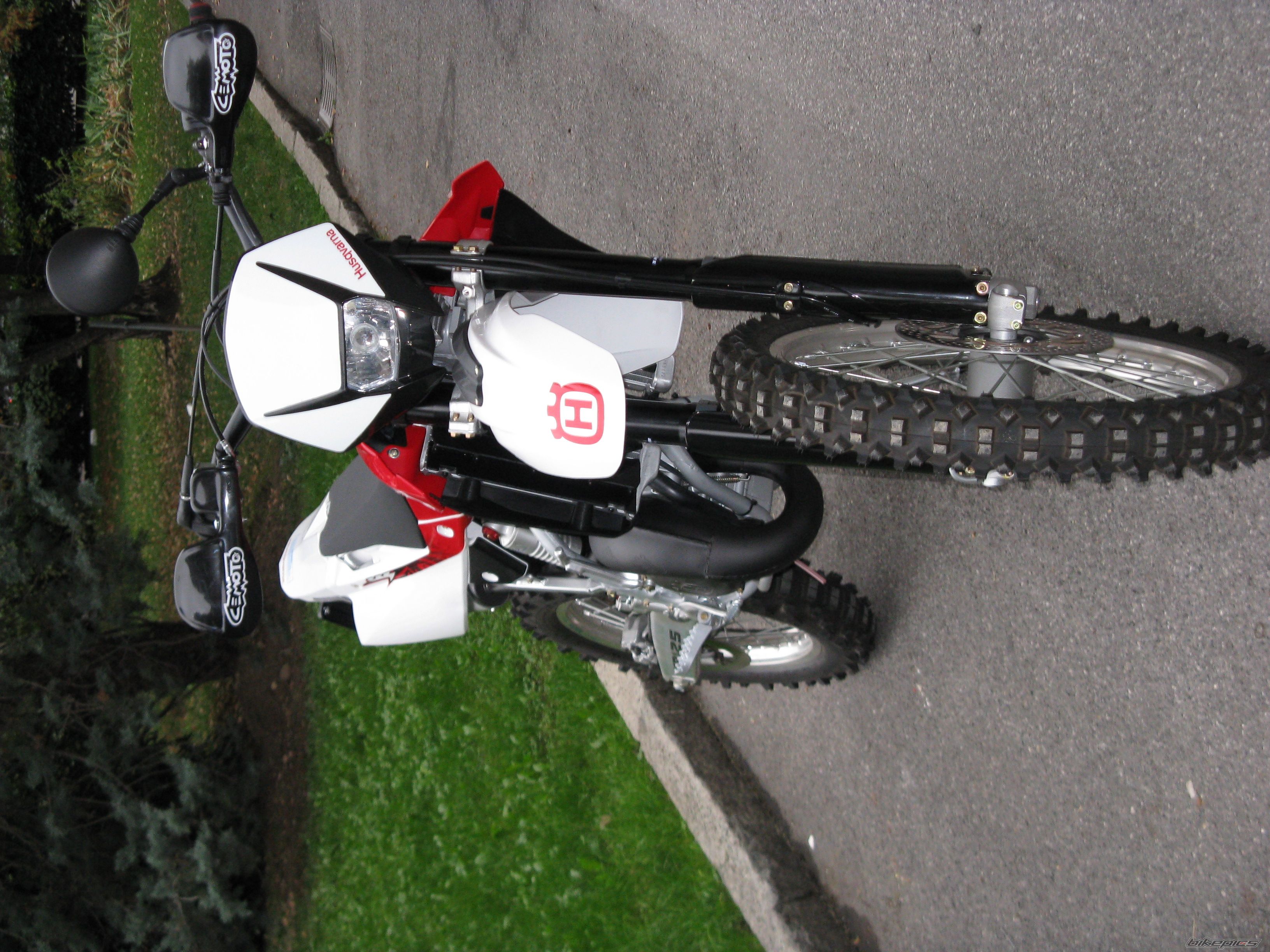 Photo 1454943