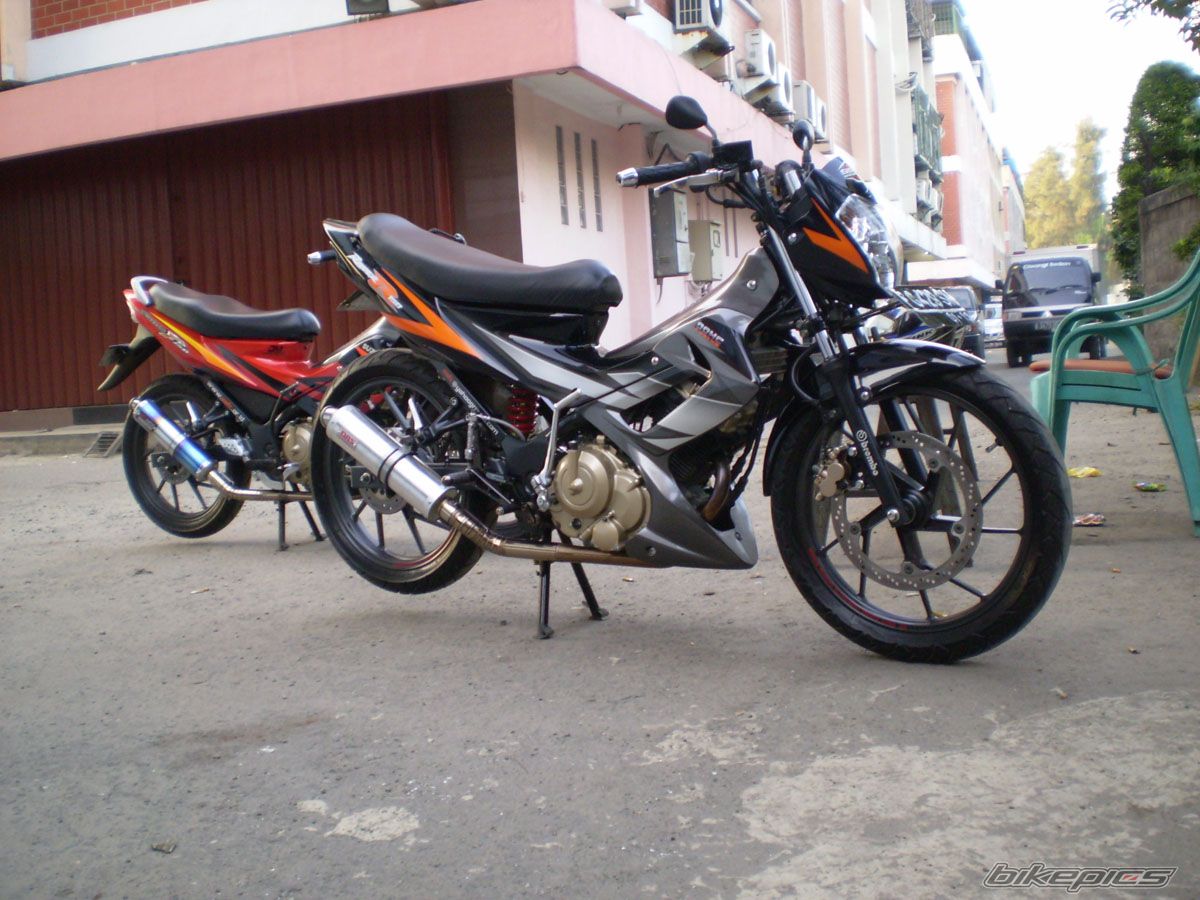 Photo 1455316
