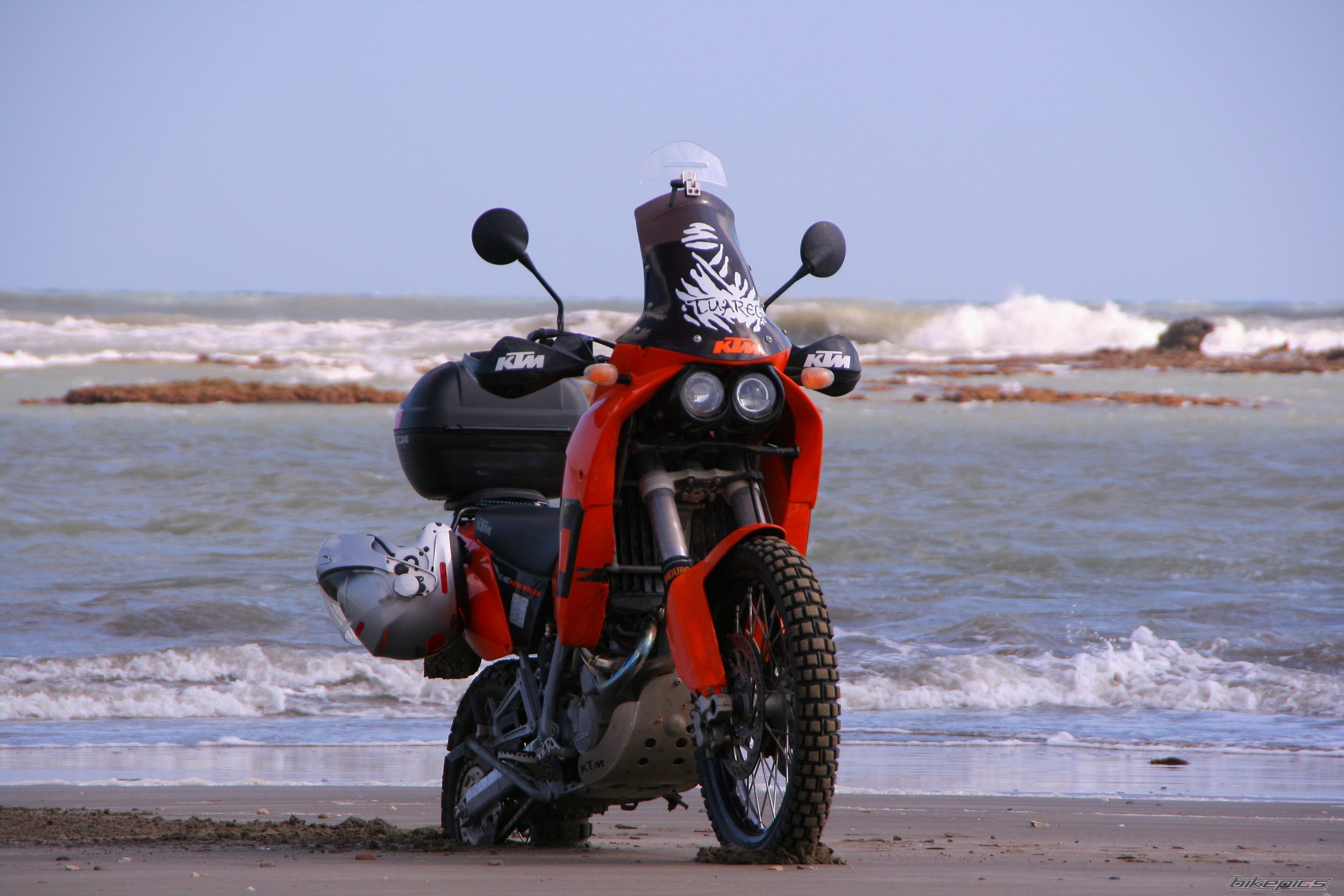 Photo 1456132