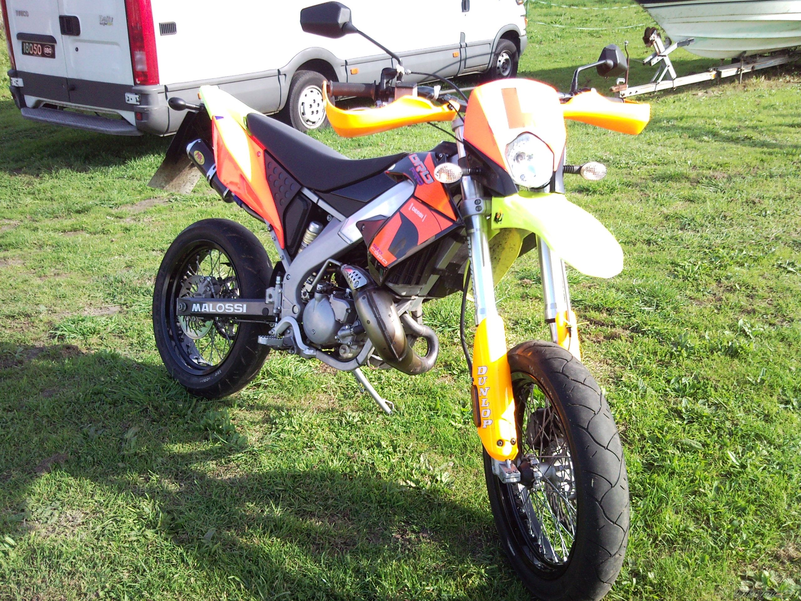 Photo 1456179