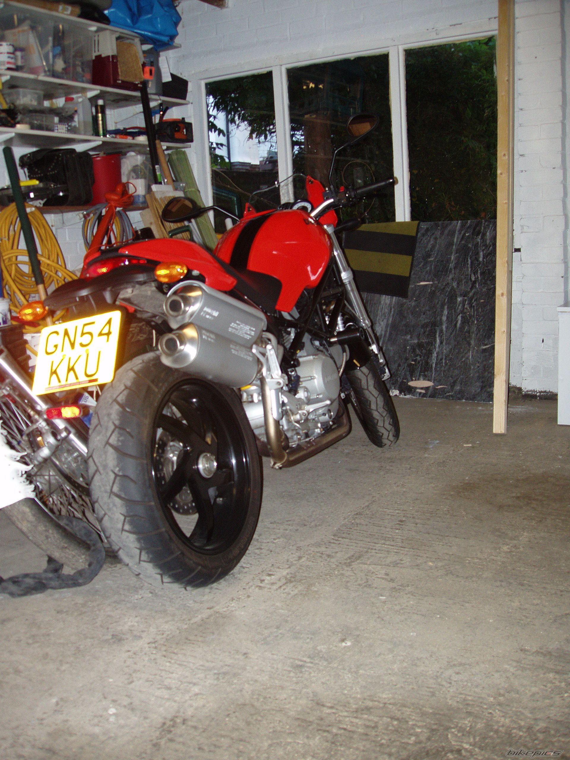 Photo 1456946