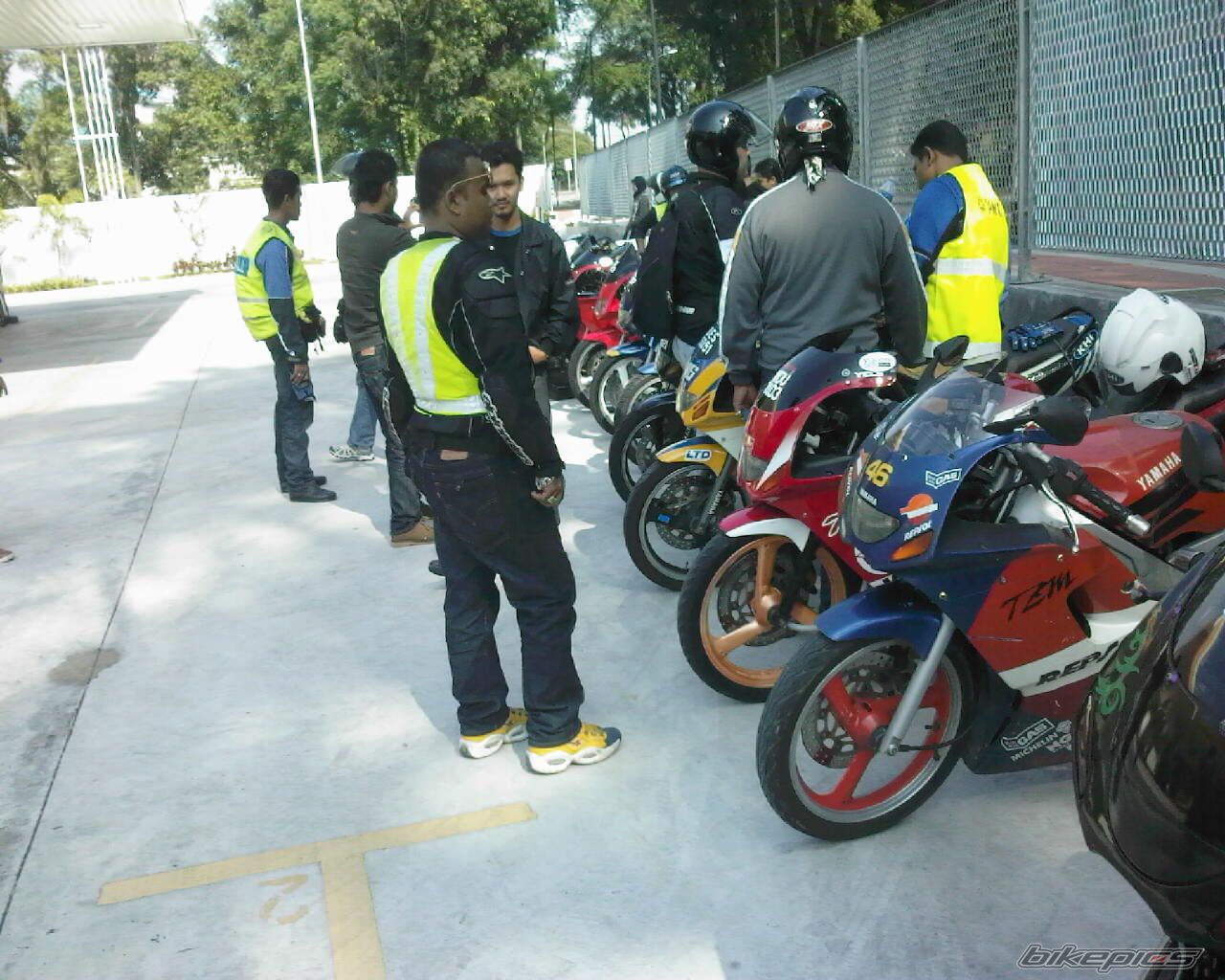 Photo 1457299