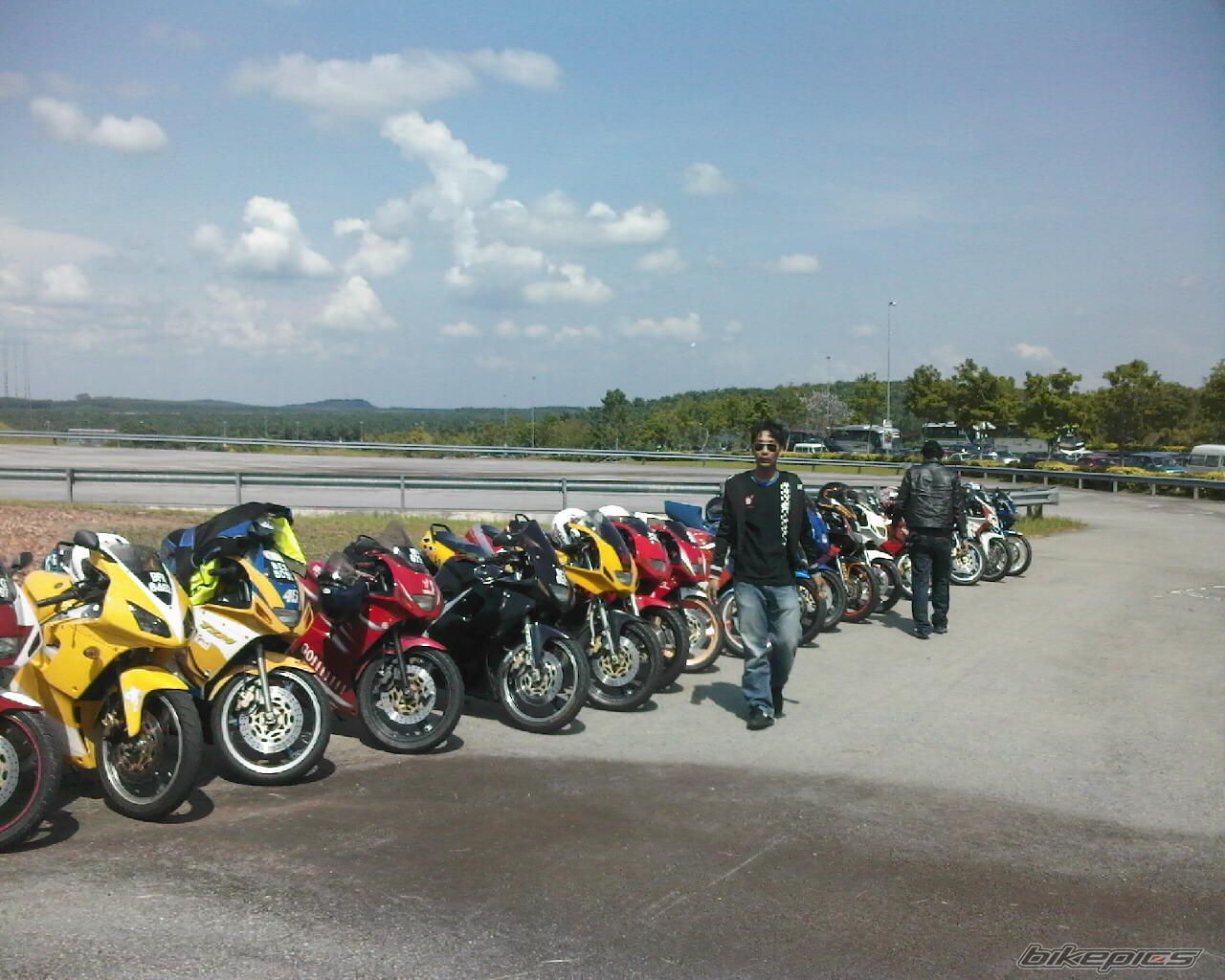 Photo 1457305