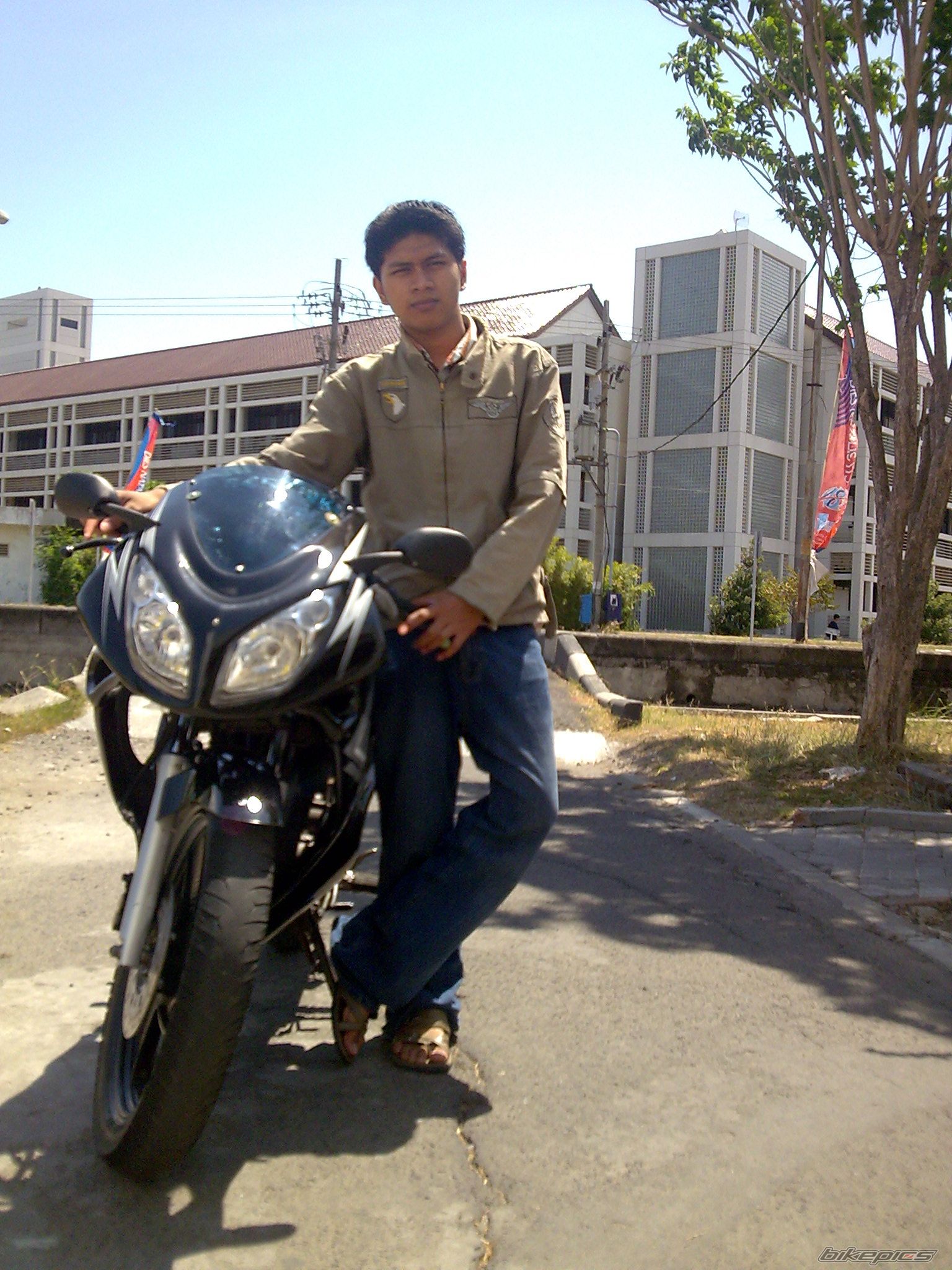 Photo 1457684