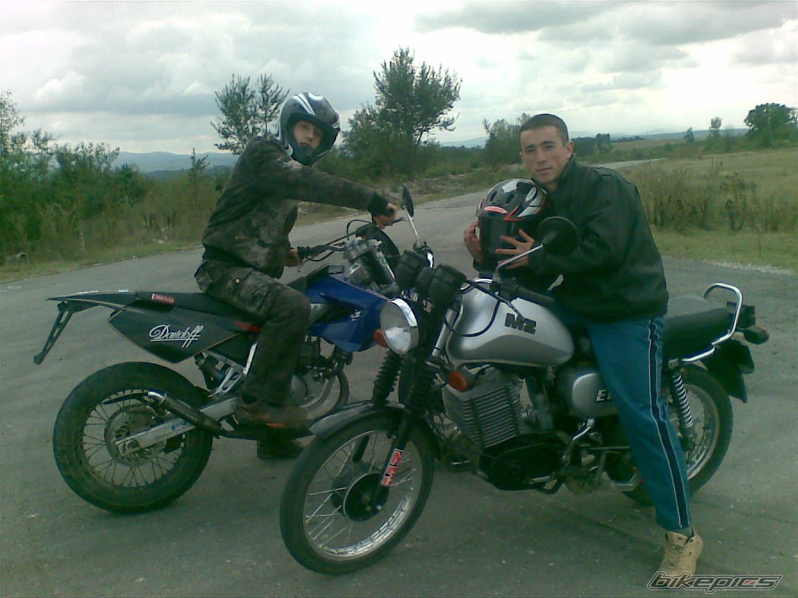 Photo 1457687