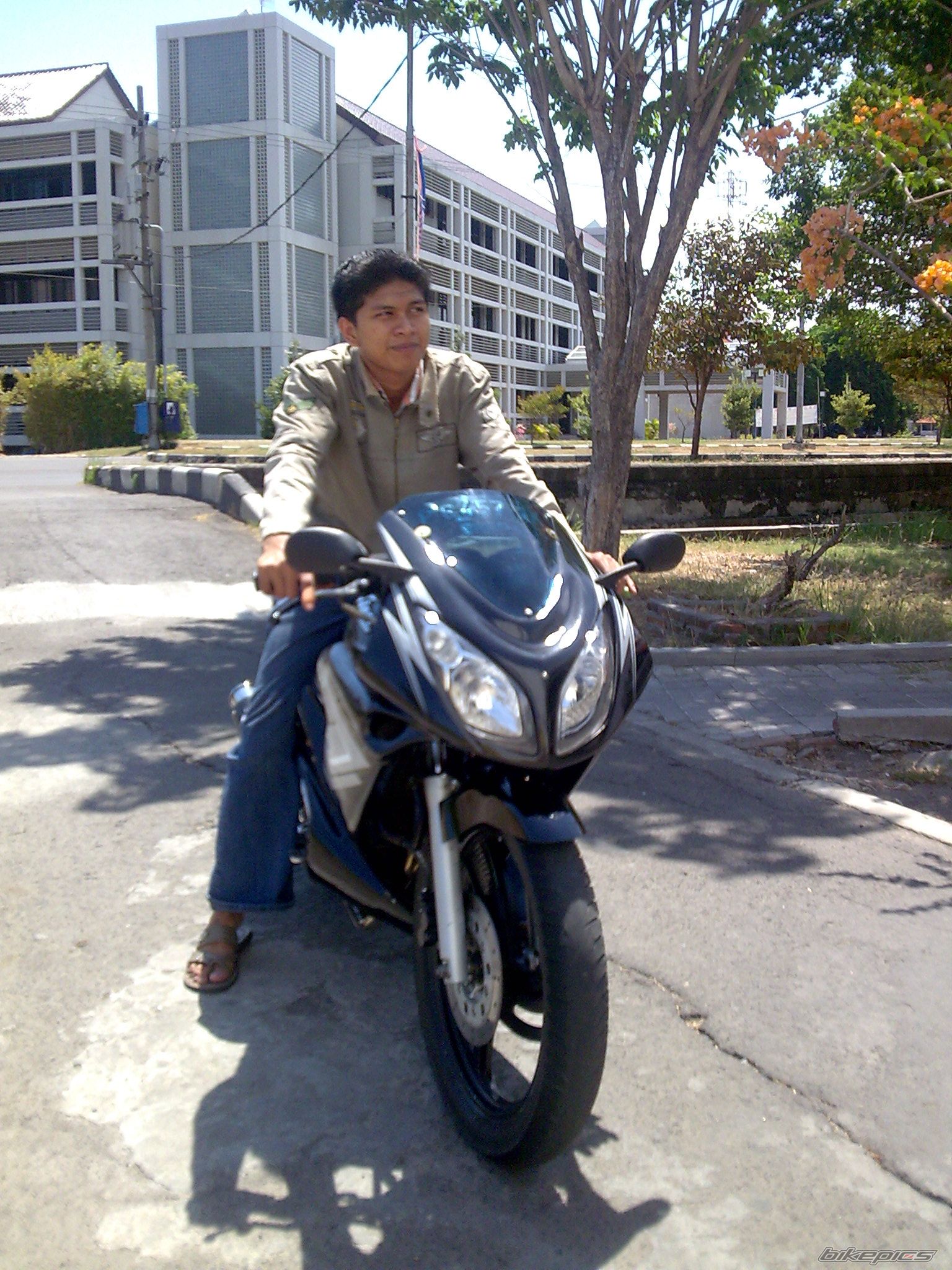 Photo 1457694