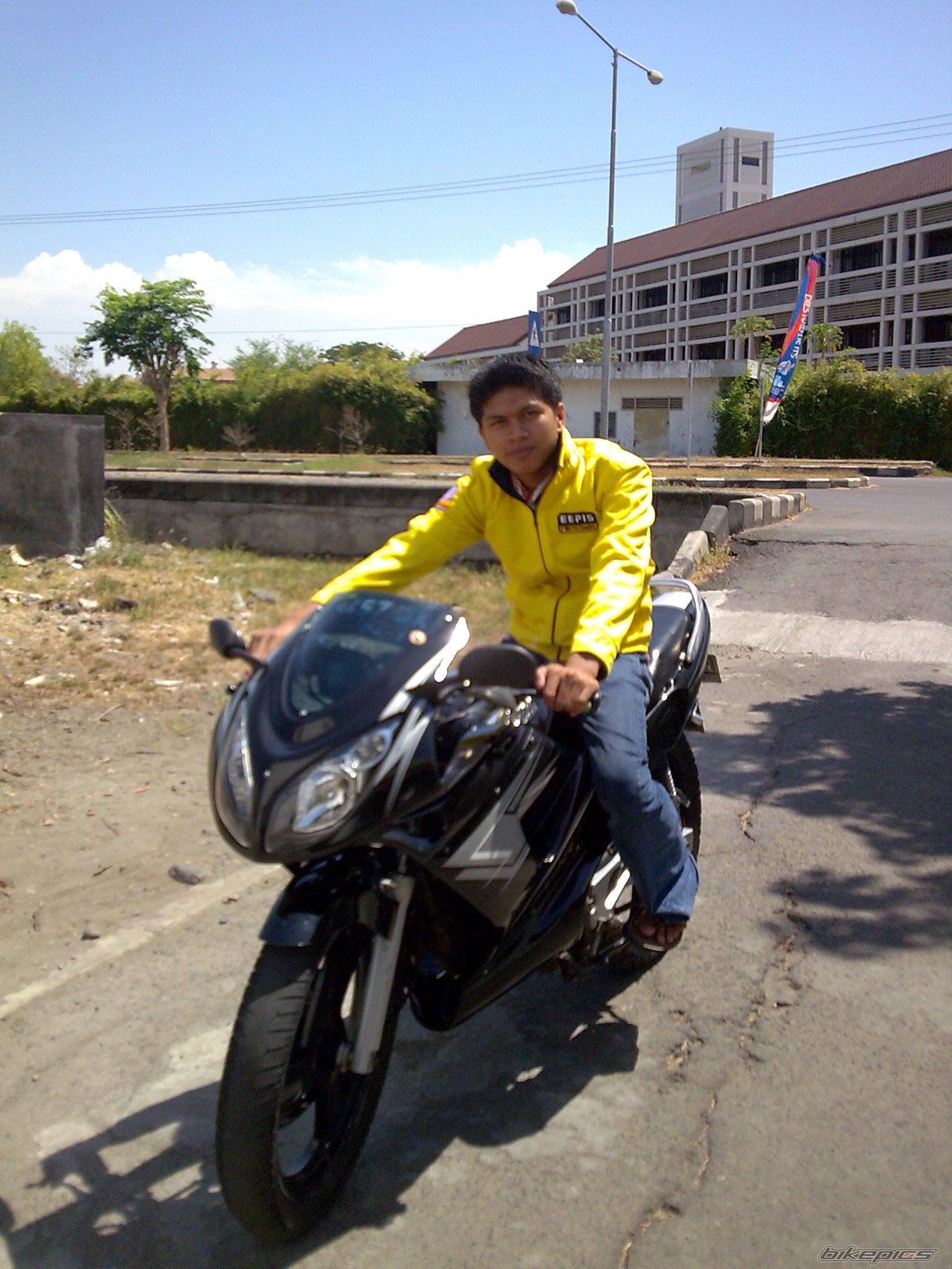 Photo 1457697