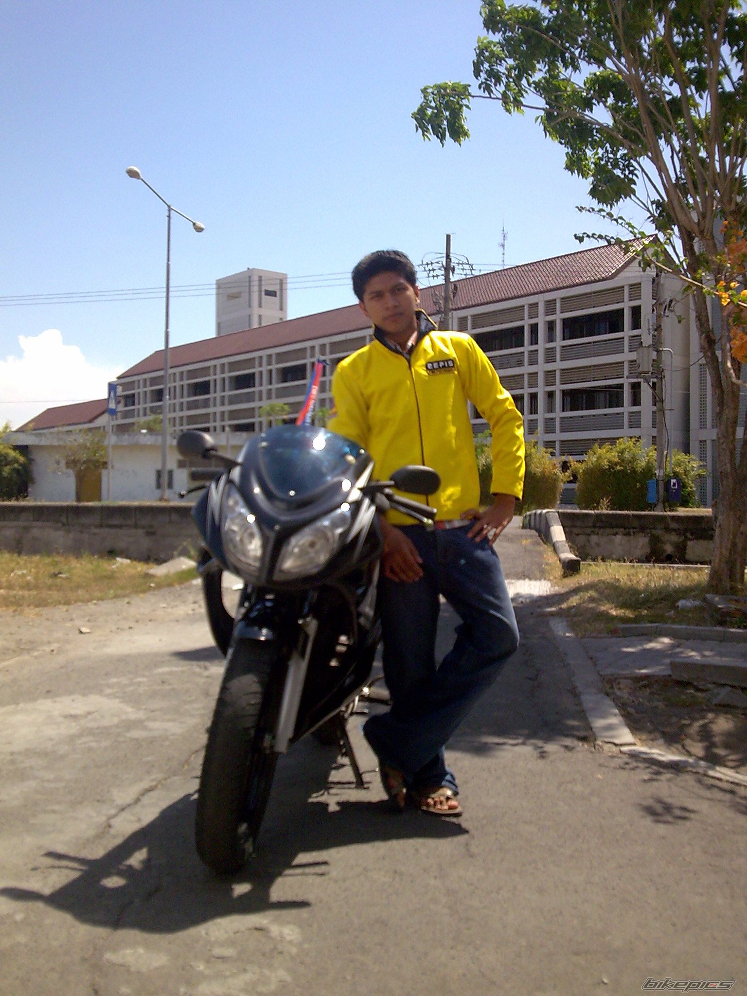 Photo 1457701