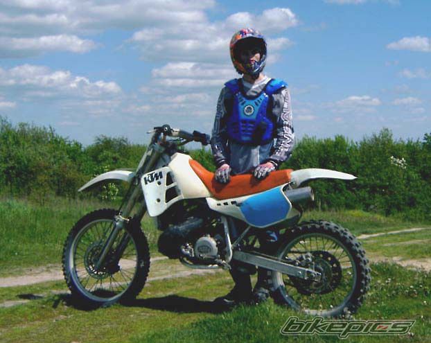 Photo 1458024