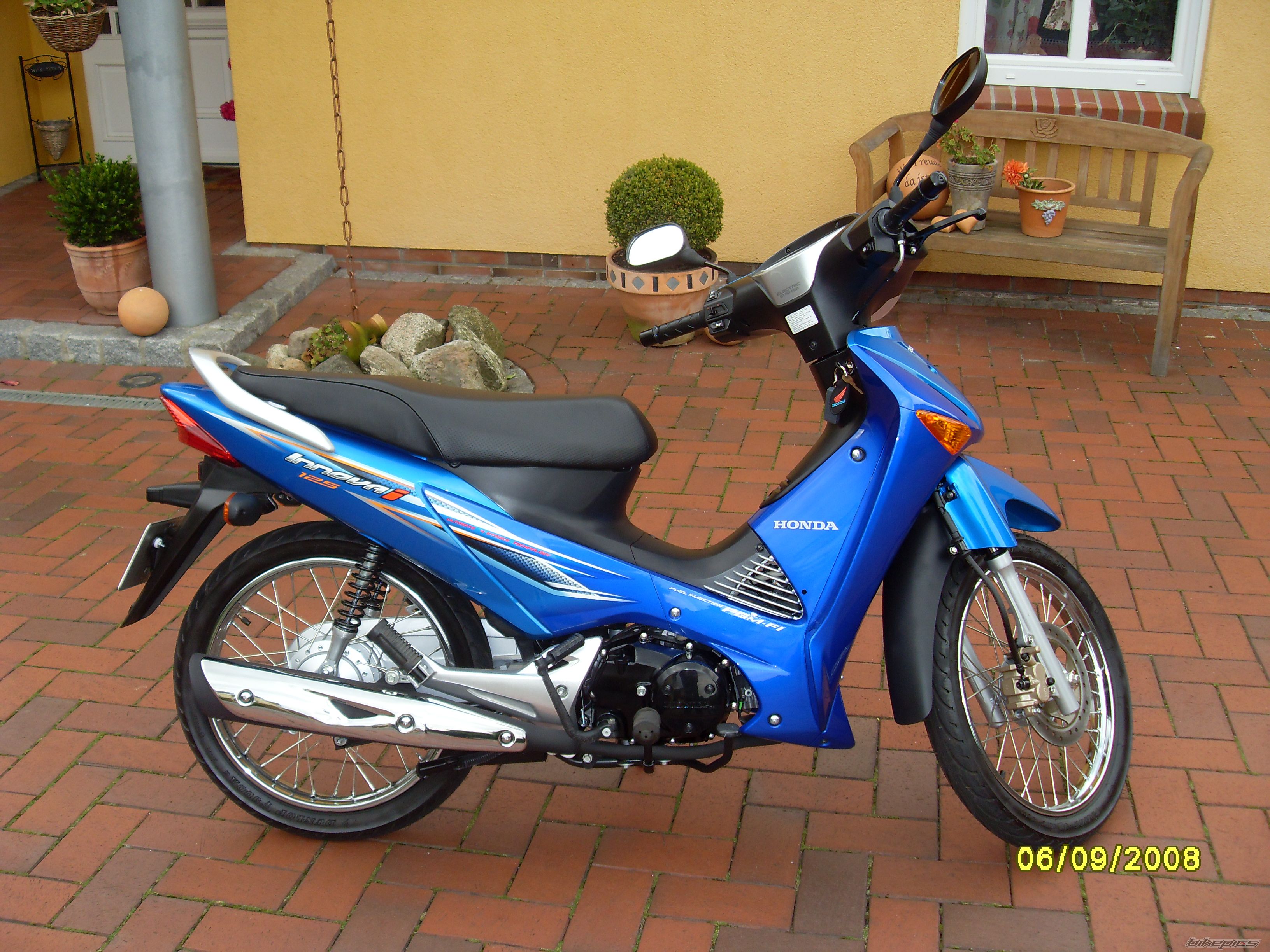 Photo 1458489