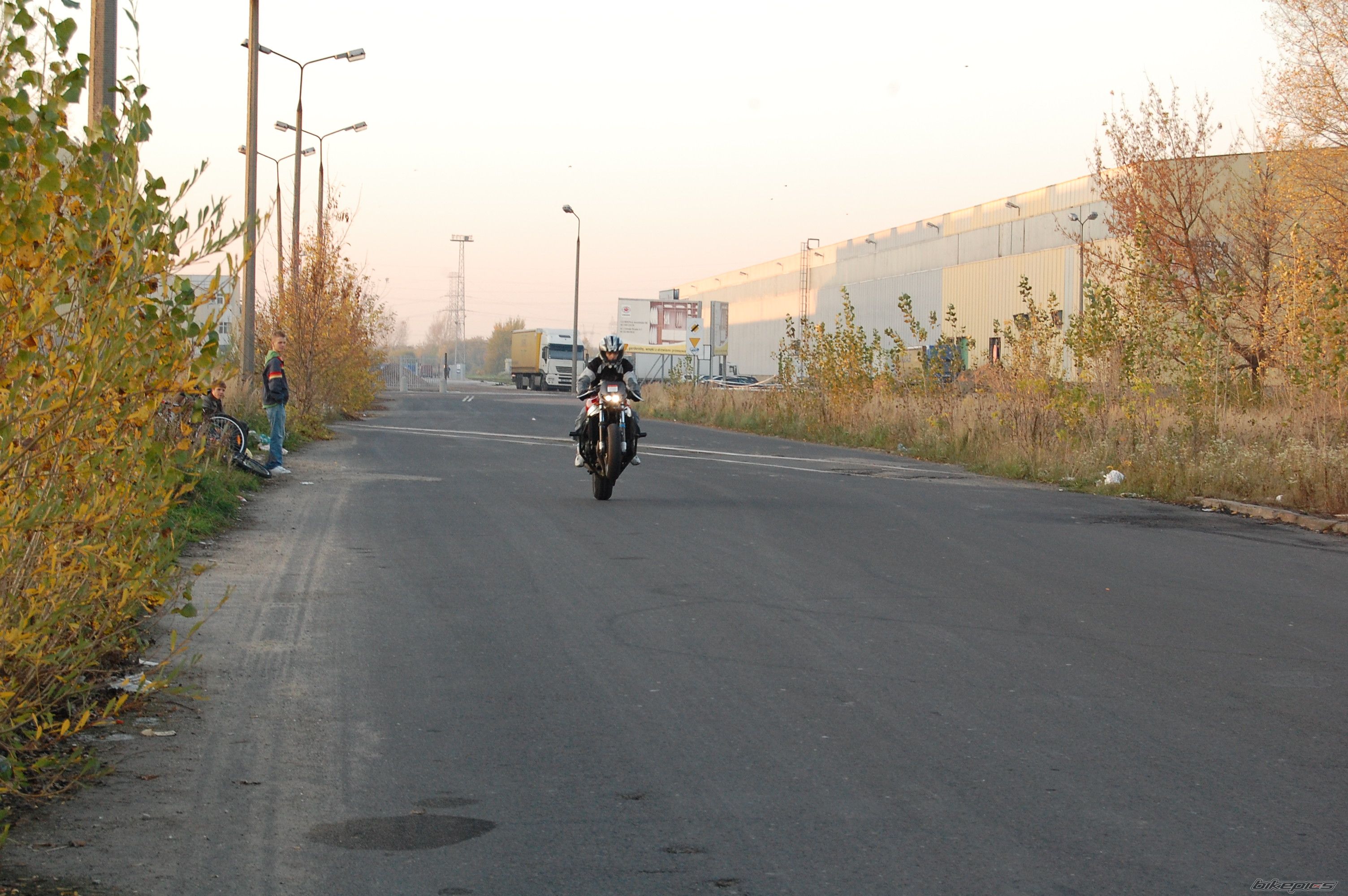 Bike Photo 1458930