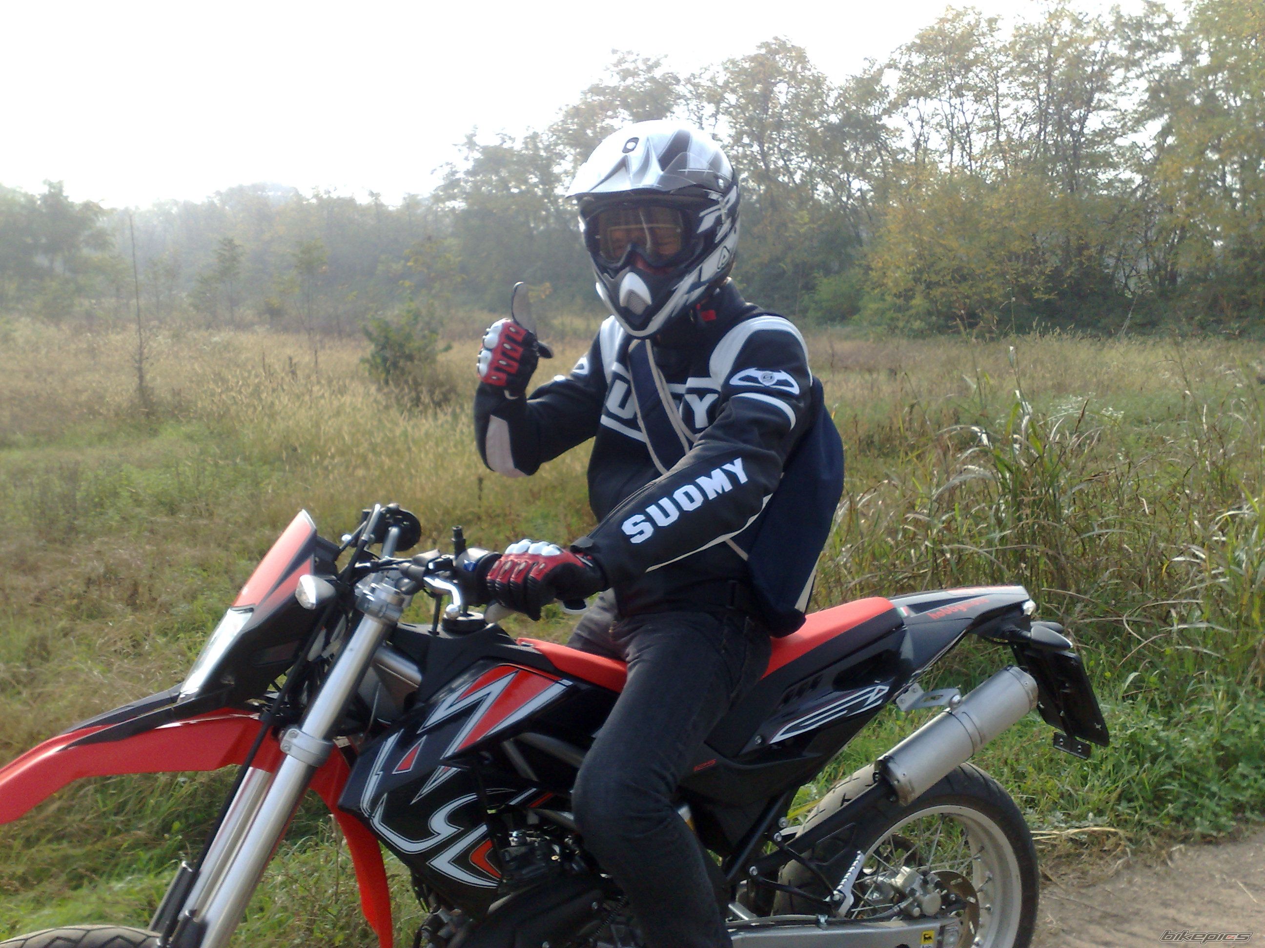 Photo 1459097