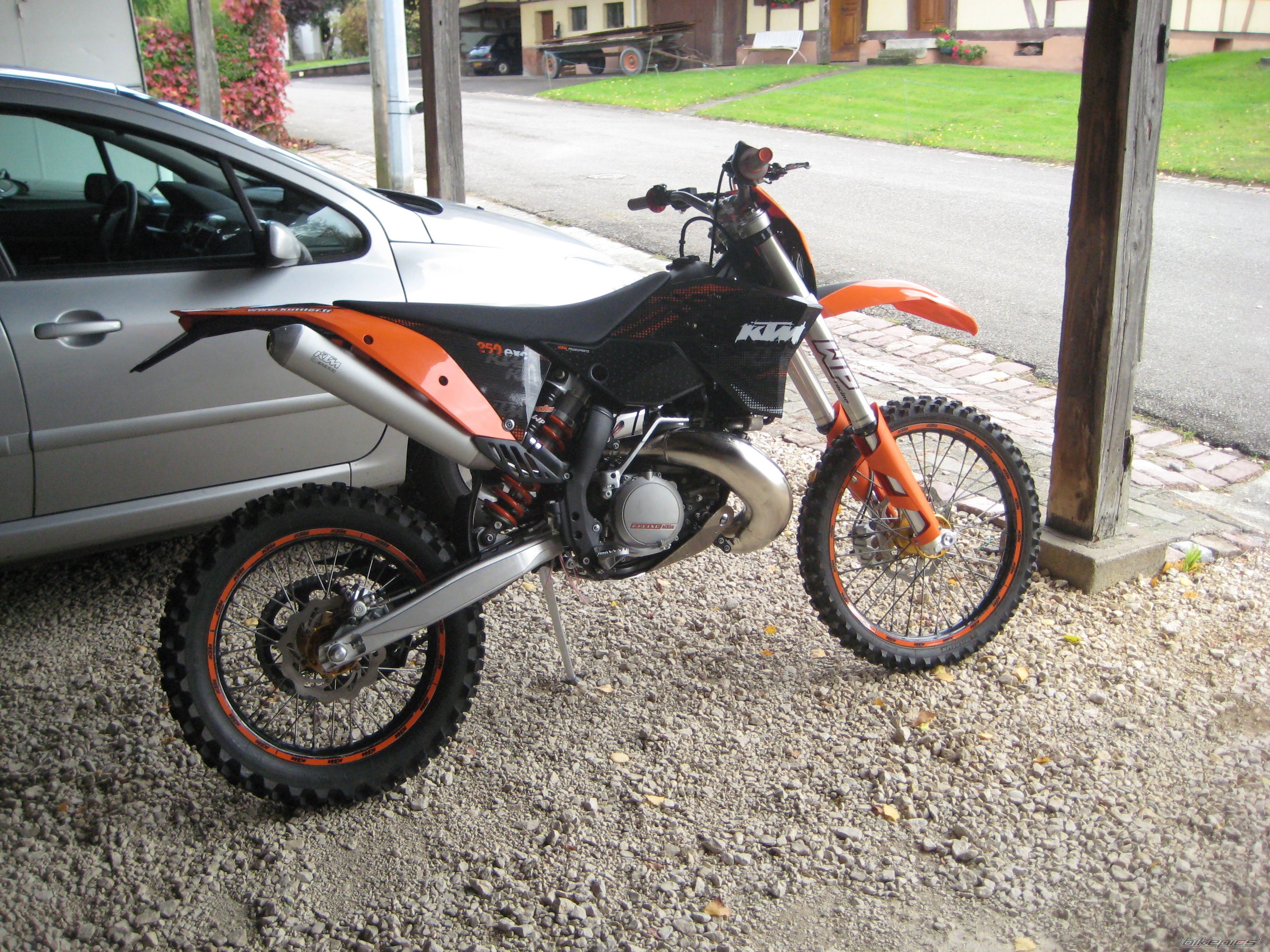 Photo 1459576
