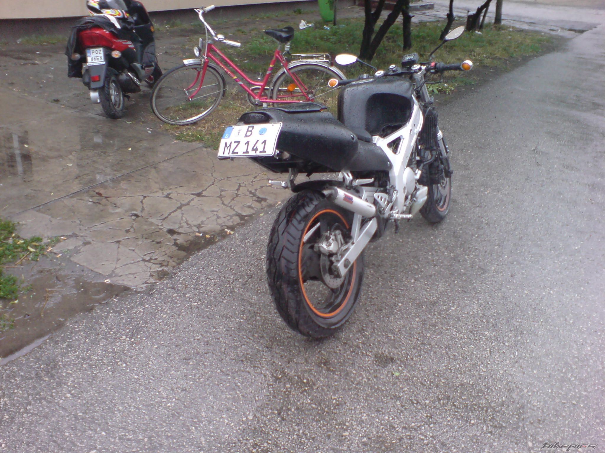 Bike Photo 1459588