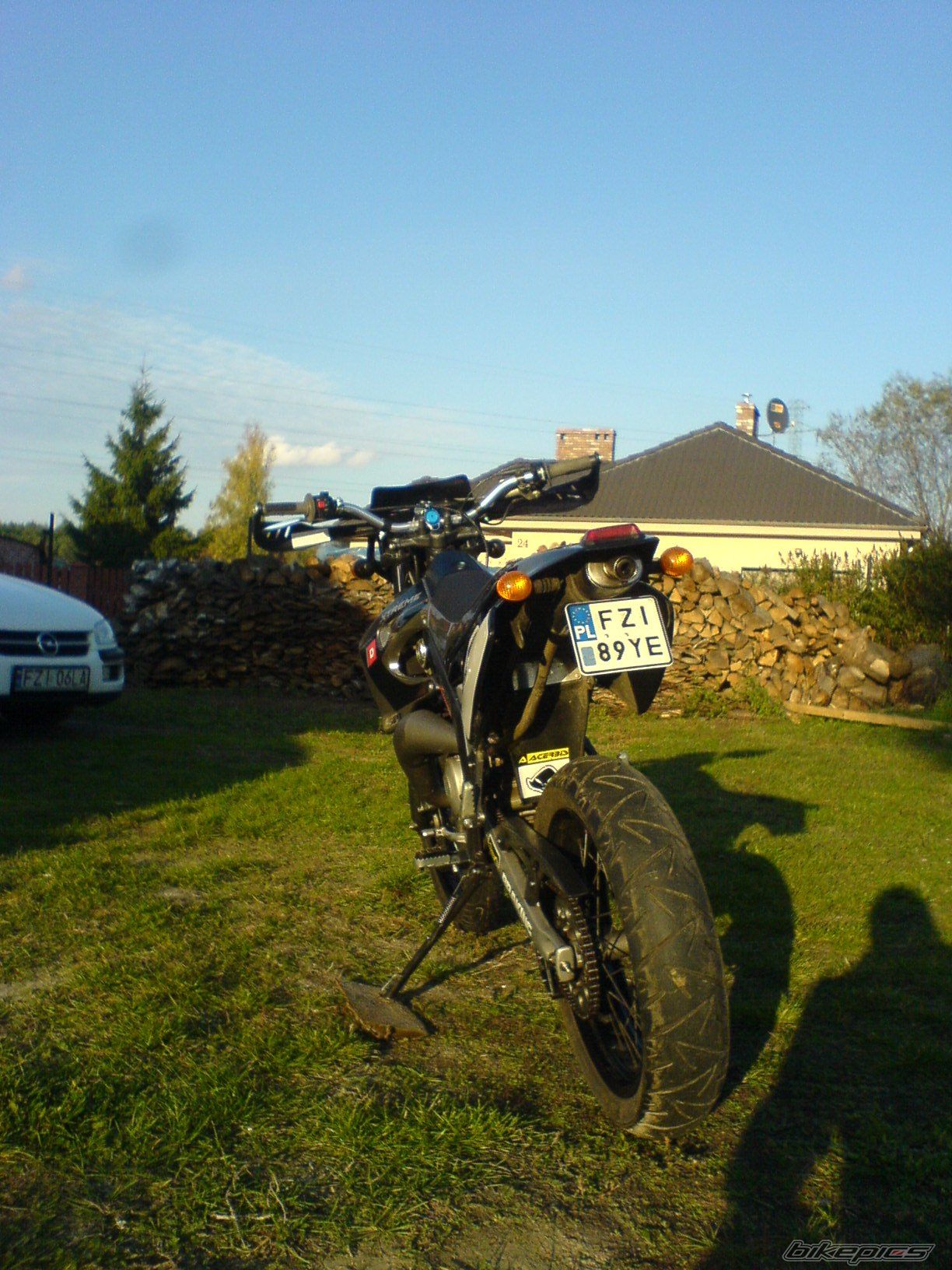 Photo 1459812