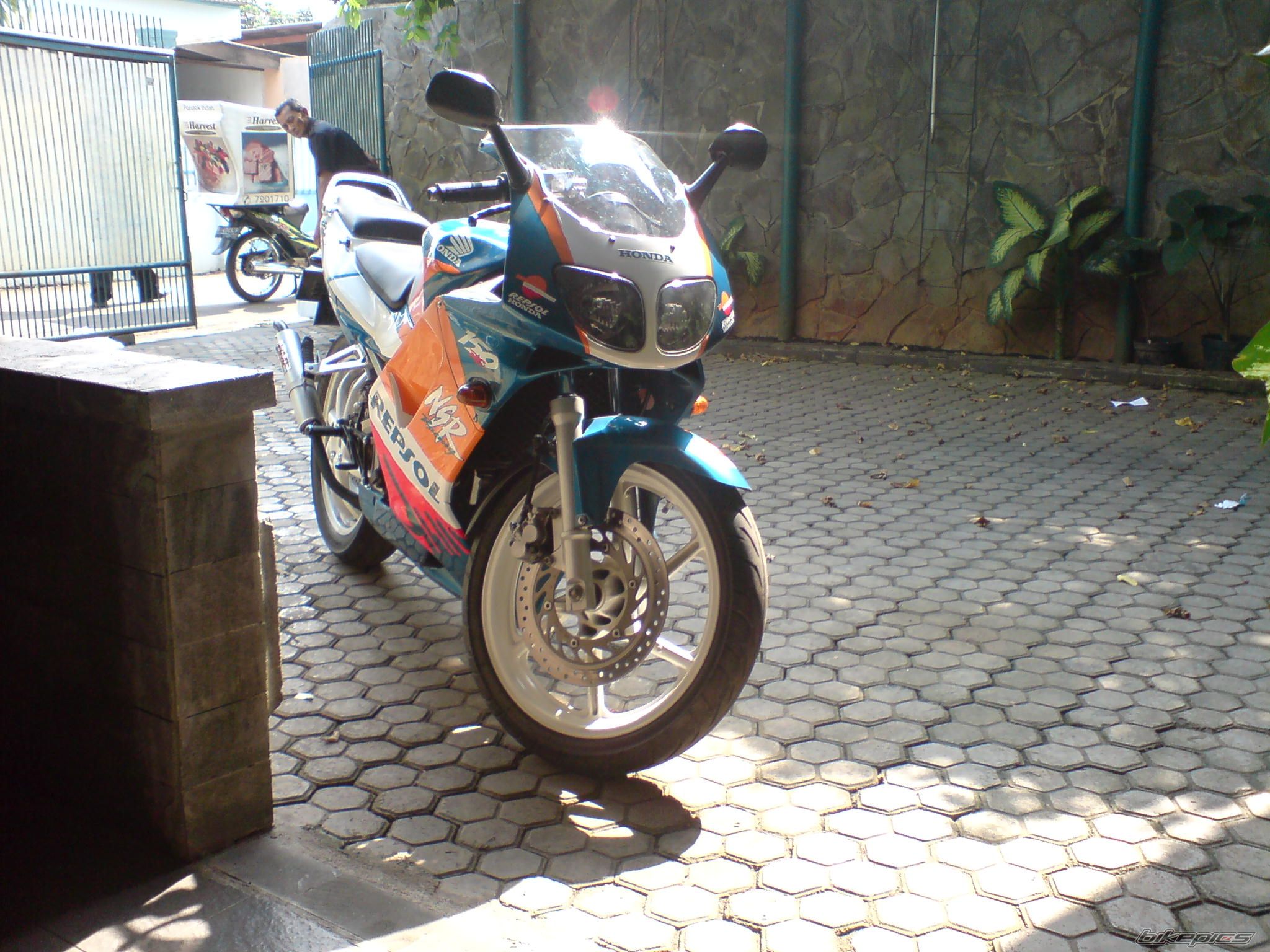 Photo 1459827
