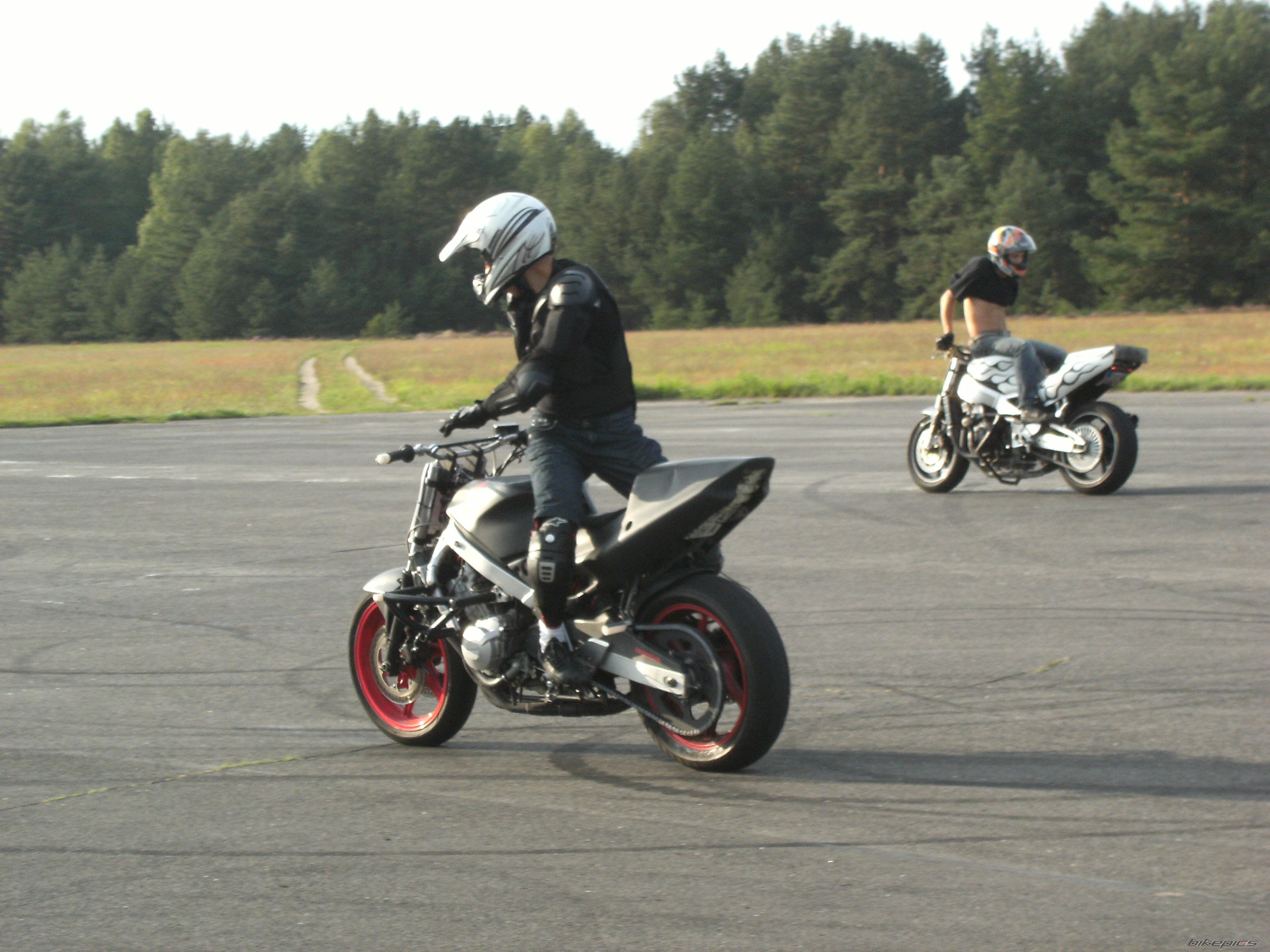 Bike Photo 1459954