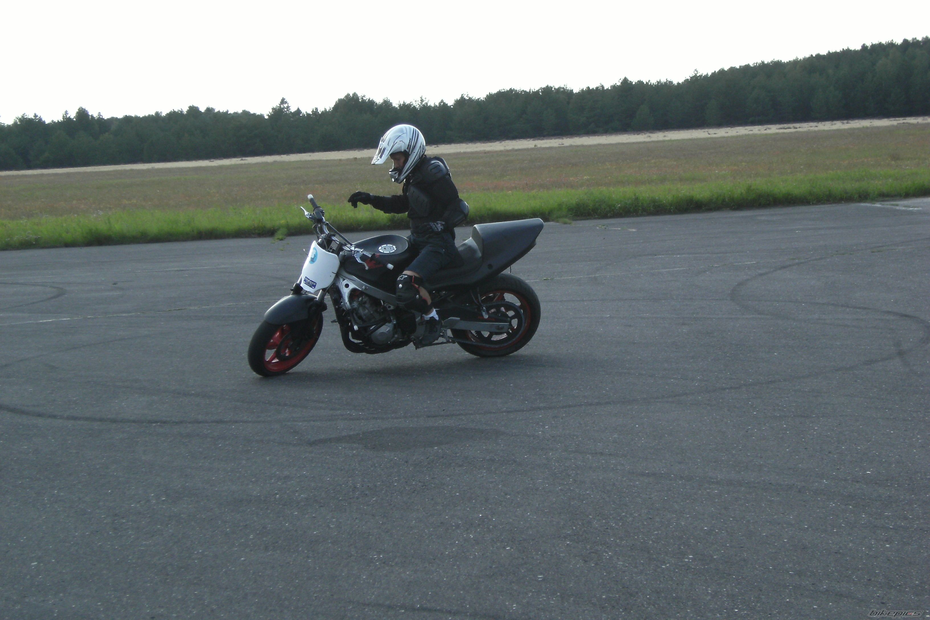Bike Photo 1459957