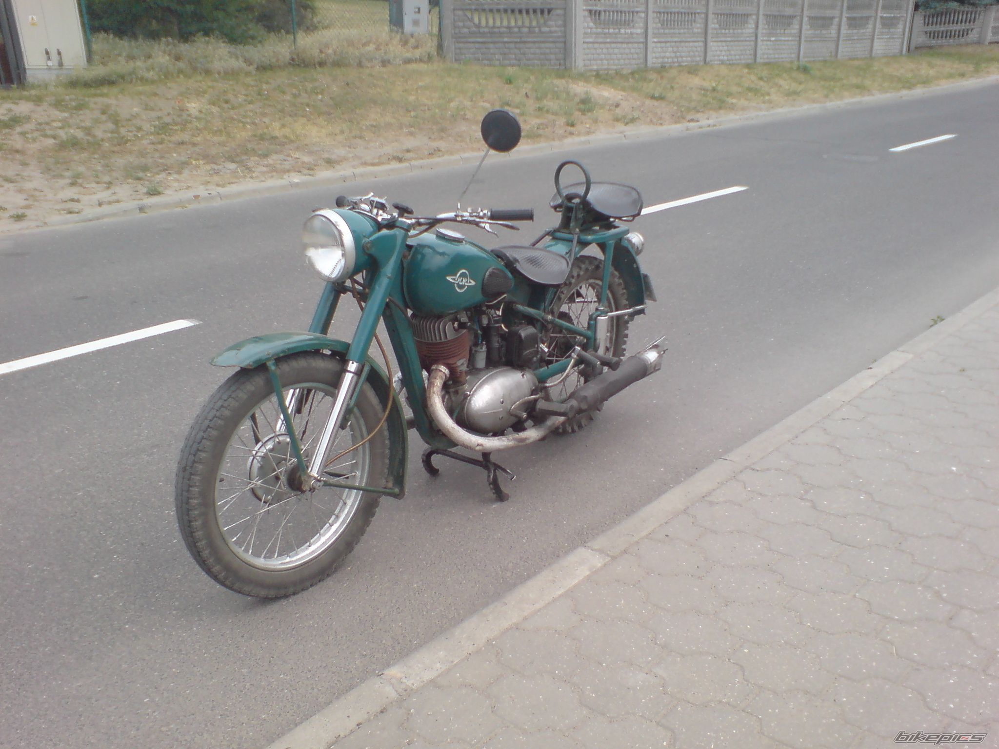 Bike Photo 1460861