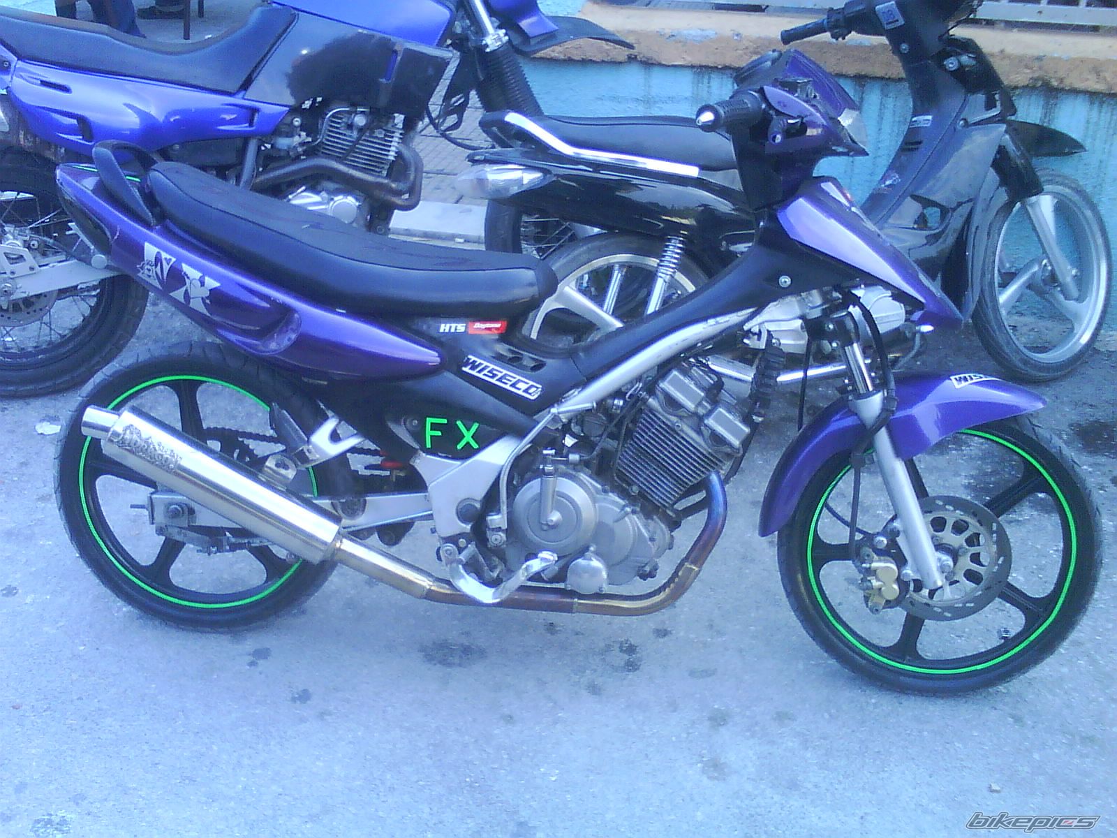 Photo 1461170