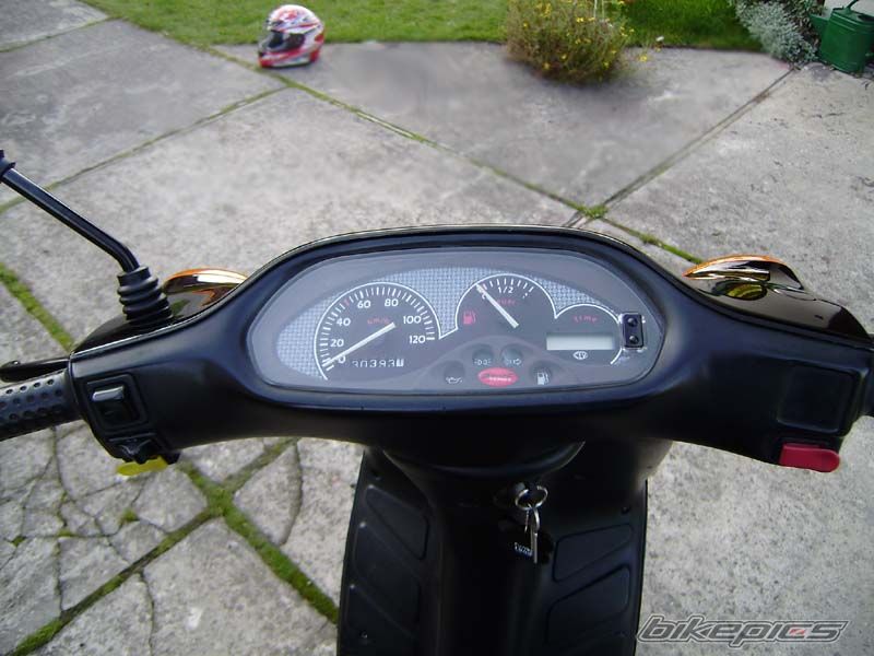 Photo 1462042